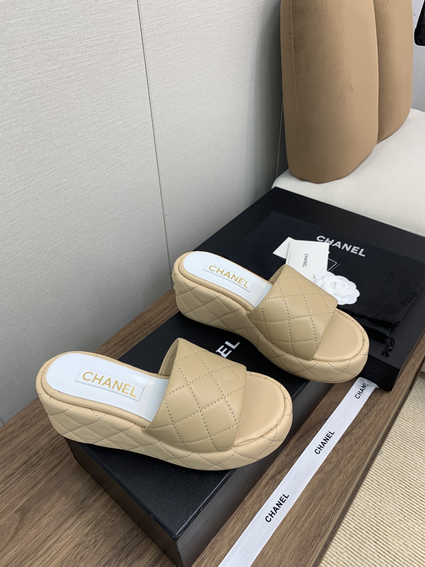 CHANEL 샤넬 통굽 슬리퍼 샌들 신발