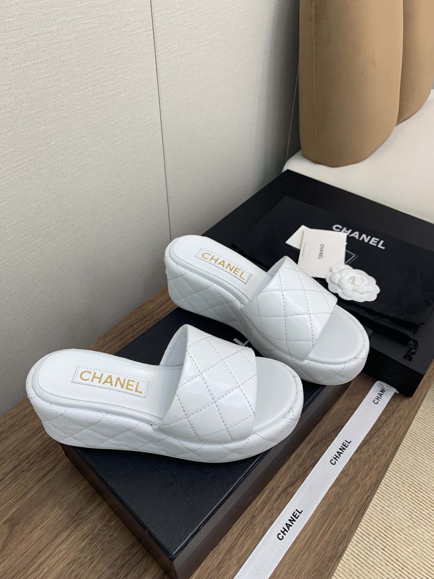 CHANEL 샤넬 통굽 슬리퍼 샌들 신발