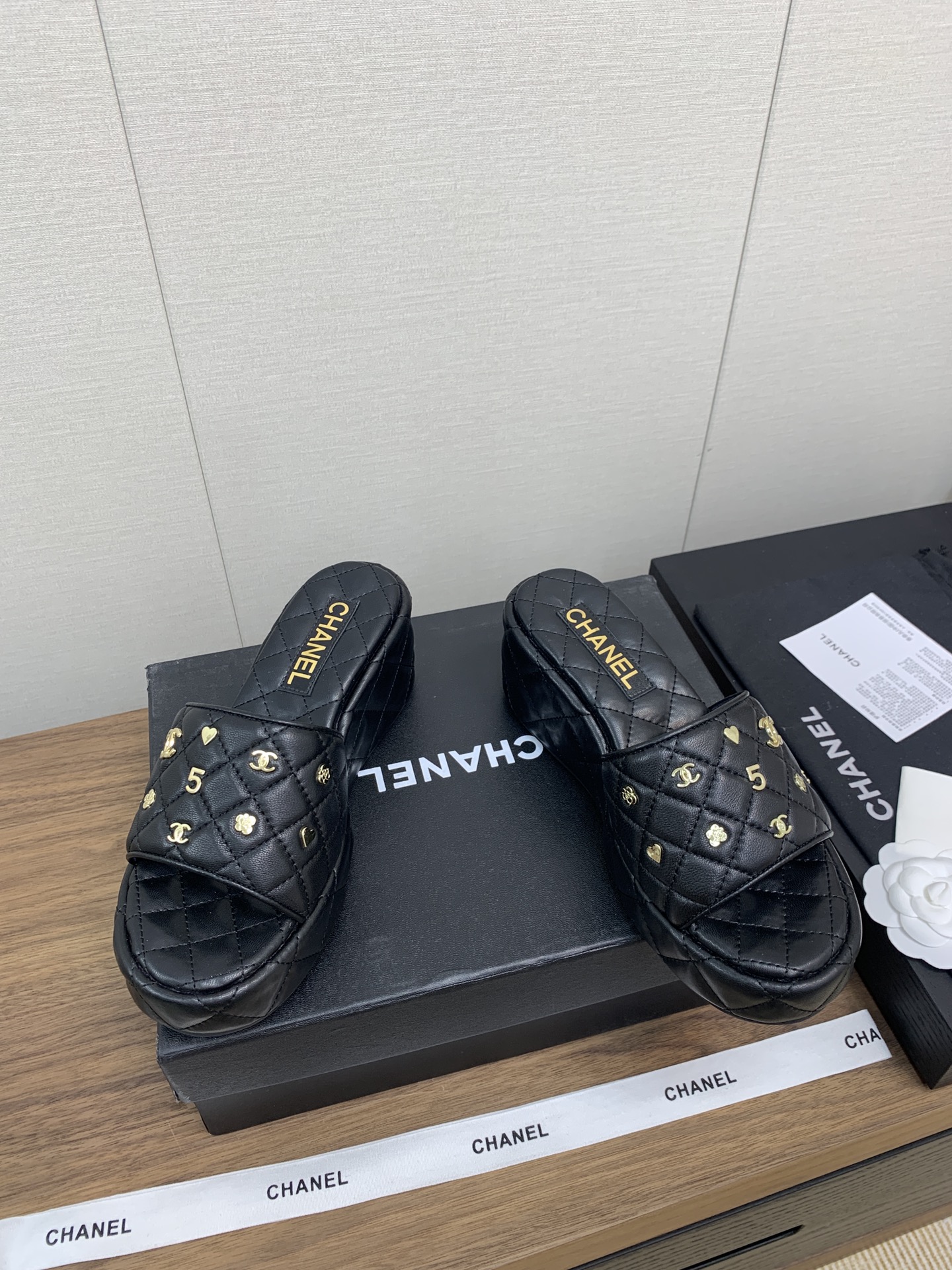 CHANEL 샤넬 통굽 슬리퍼 샌들 신발