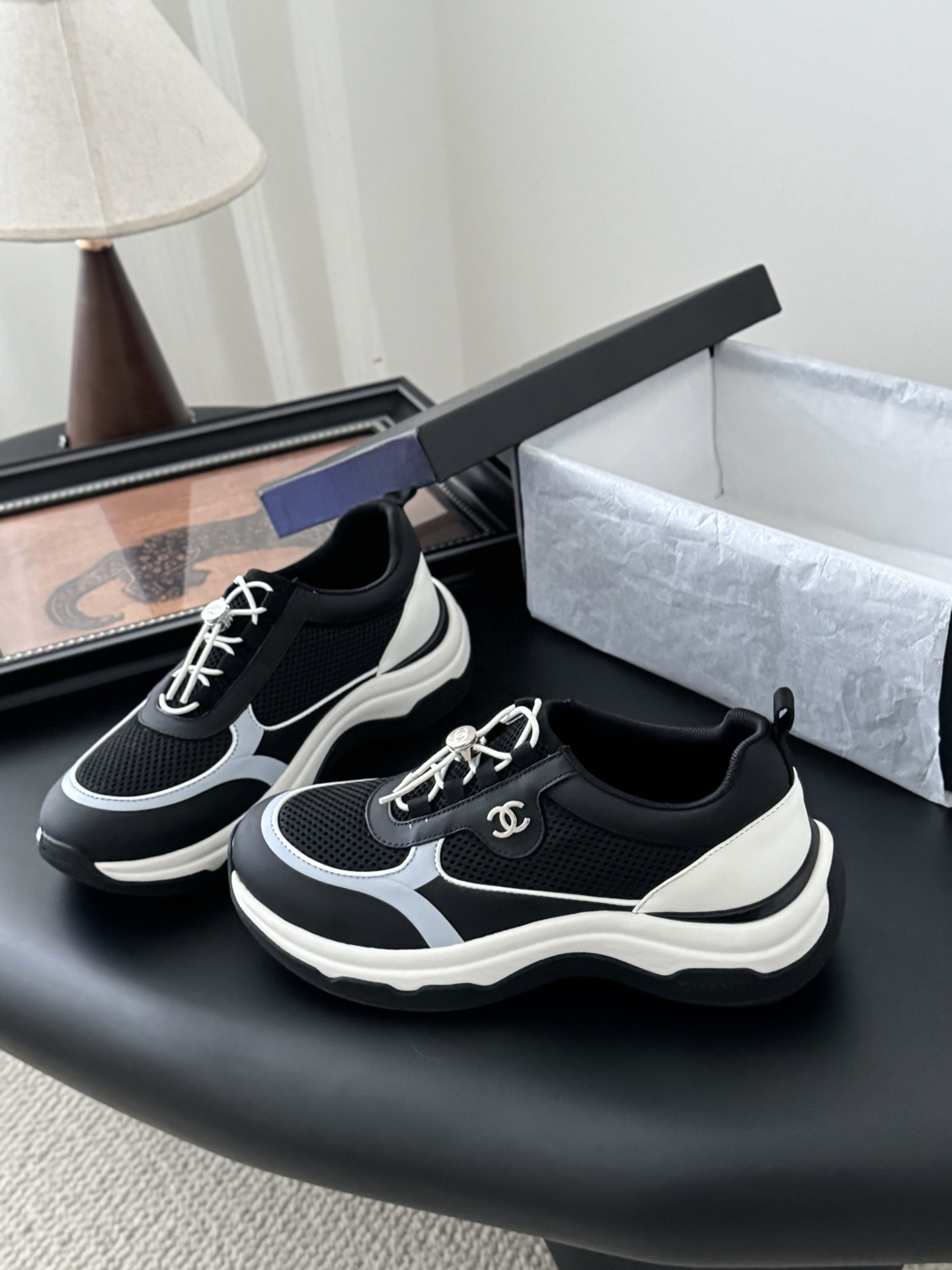 CHANEL 스니커즈 신발