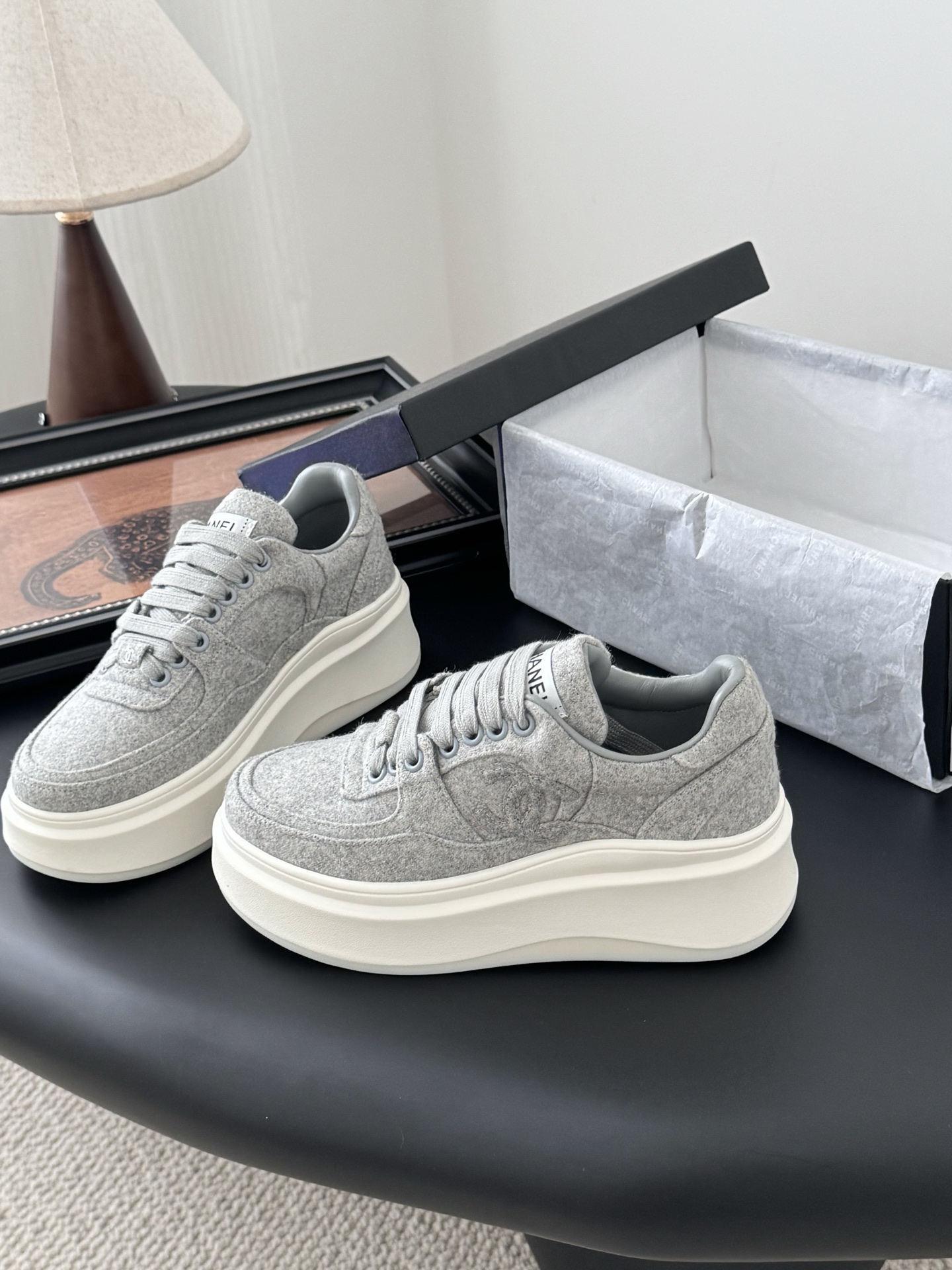 Chanel 샤넬 스니커즈 신발