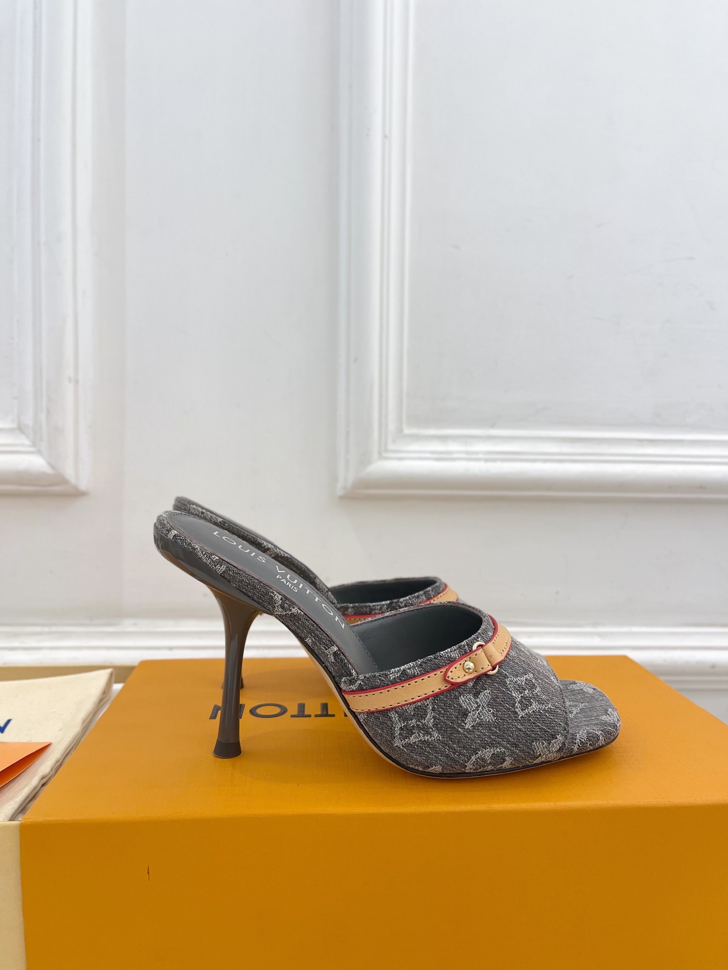 LV 루이비통 힐 샌들 신발