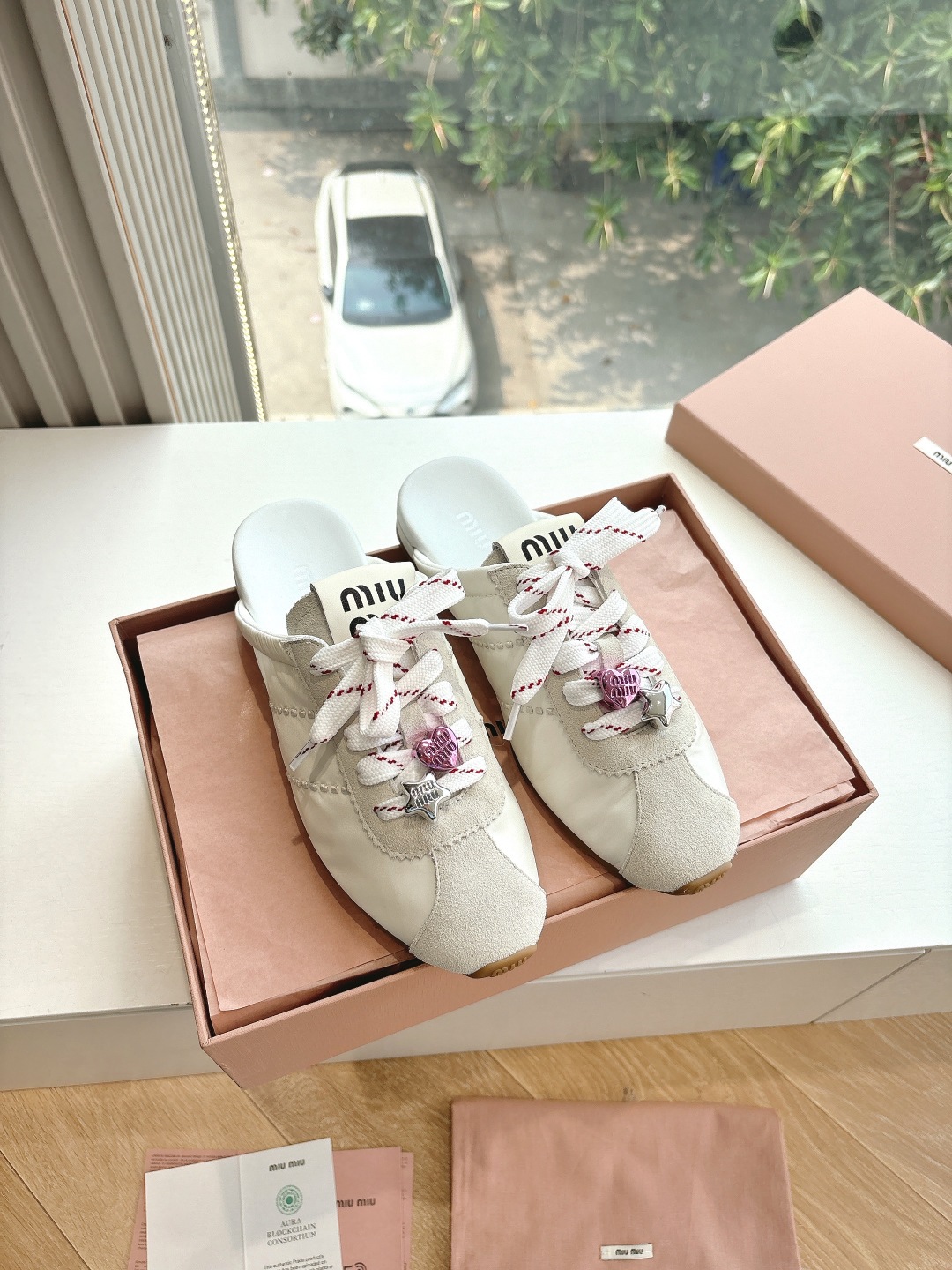 miumiu 미우미우 뮬 스니커즈 반슬리퍼 신발