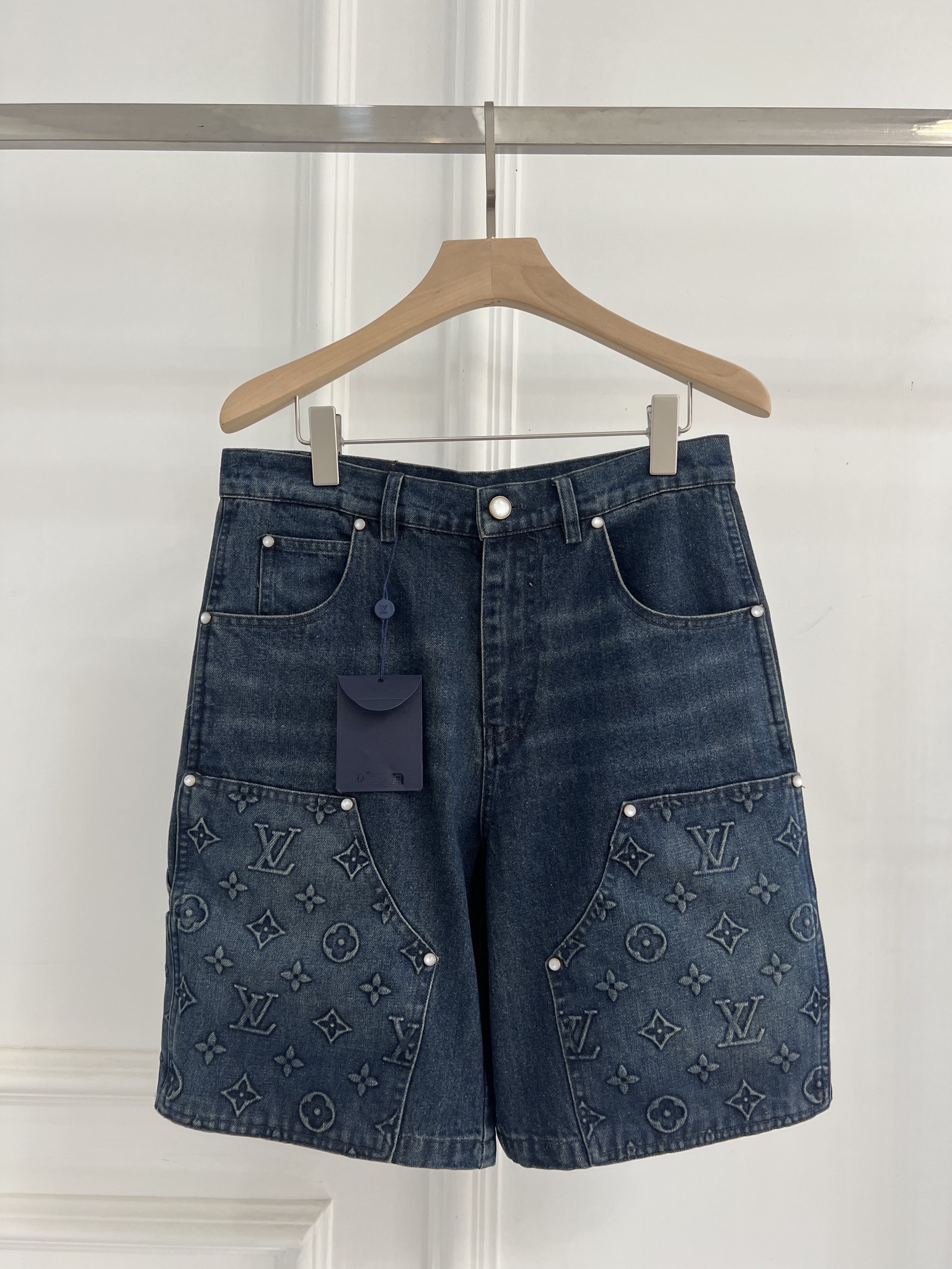 LV 루이비통 데님 반바지 의류