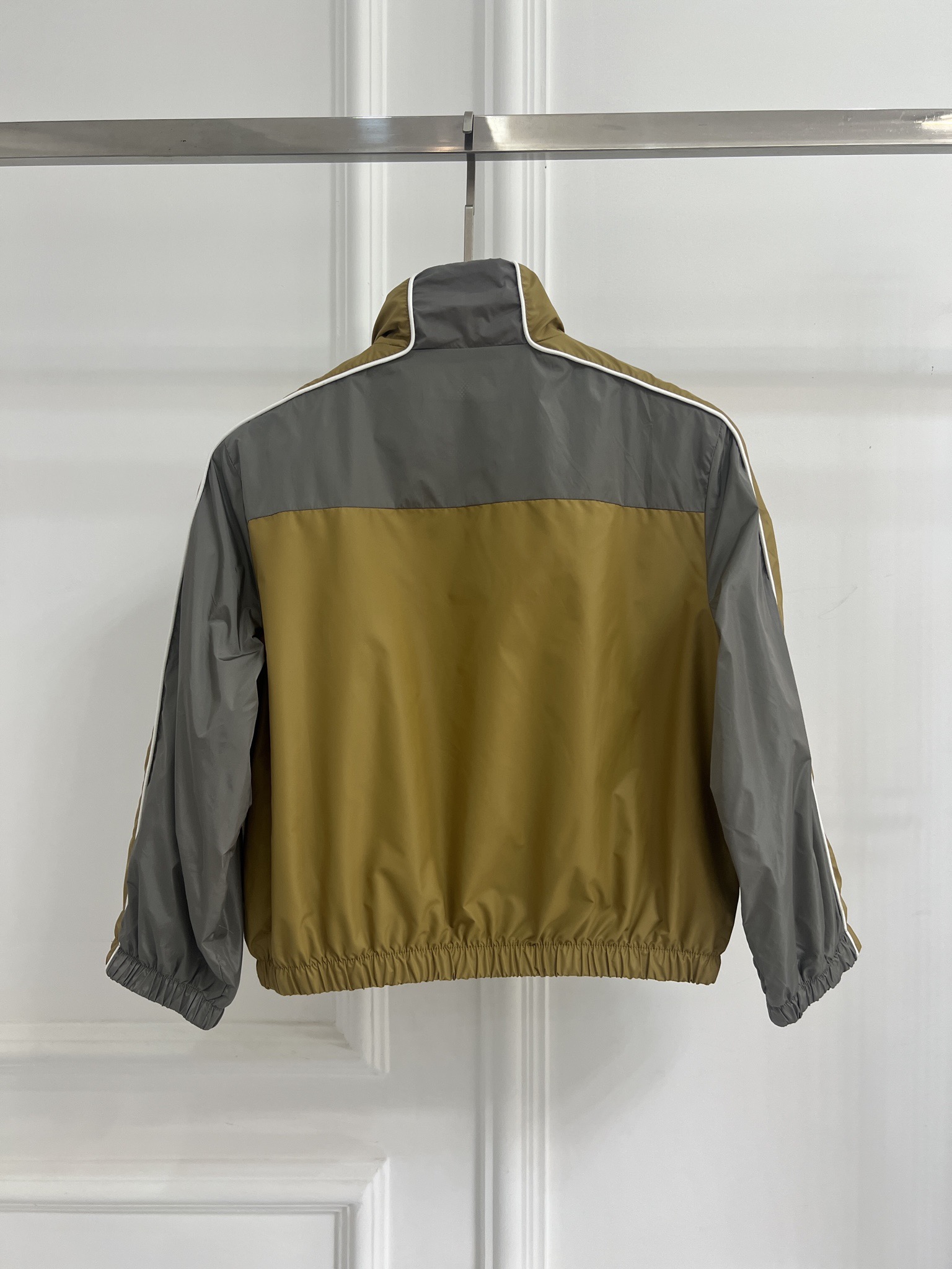 miumiu 미우미우 숏 자켓 의류