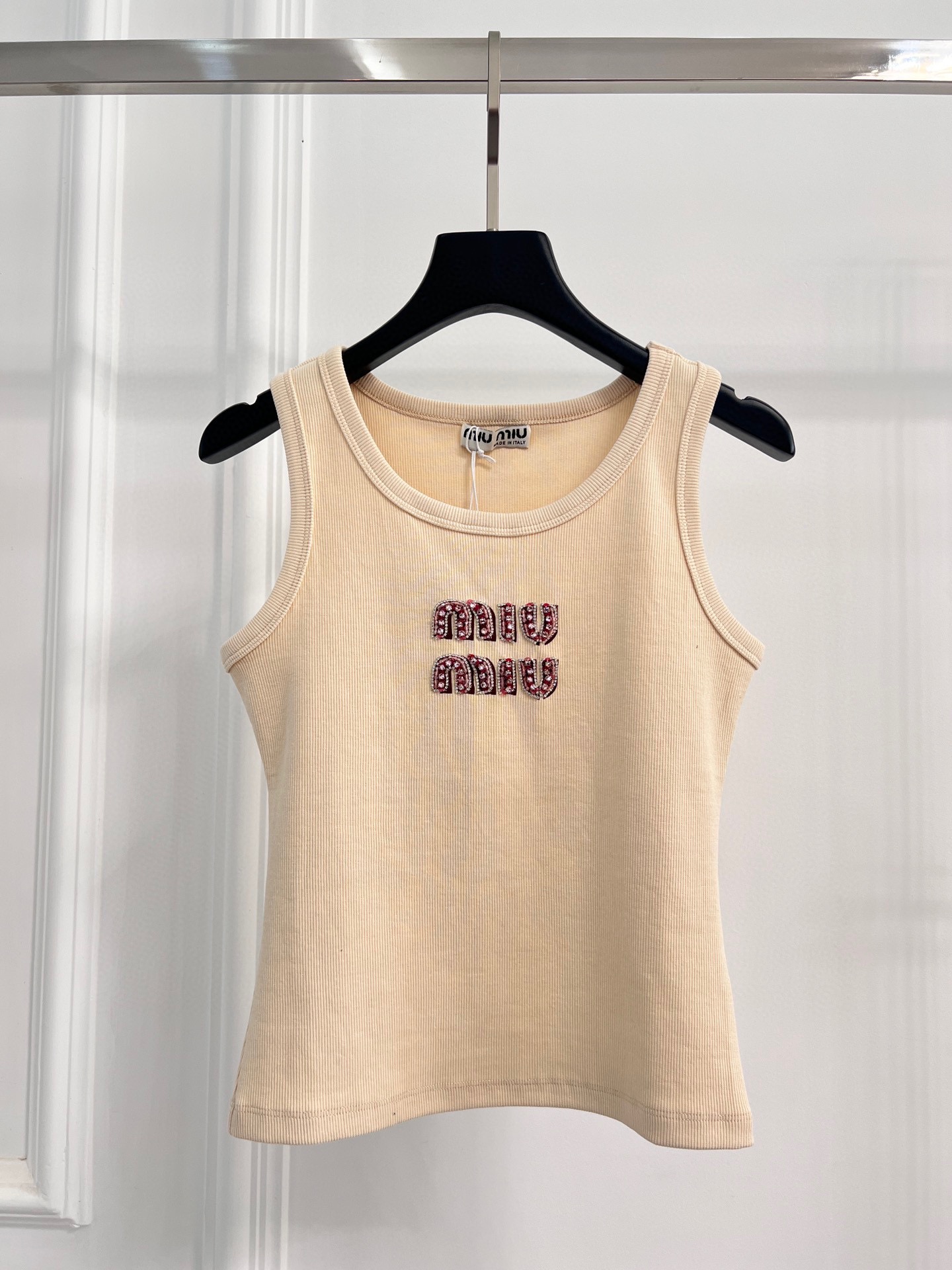 miumiu 미우미우 민소매 나시 의류