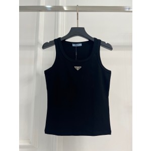 PRADA 프라다 민소매 나시 의류