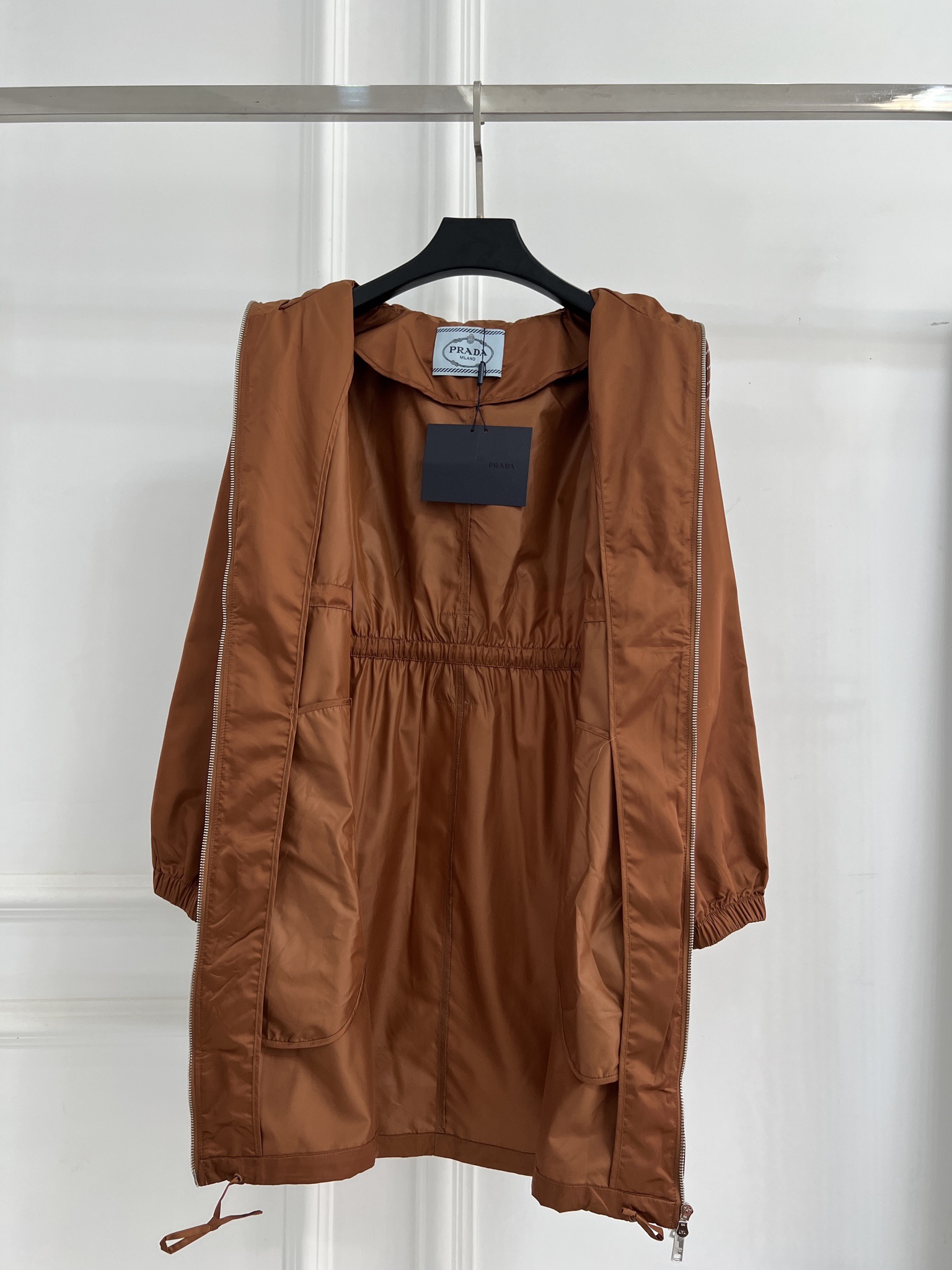 PRADA 프라다 바람막이 코트 자켓 의류