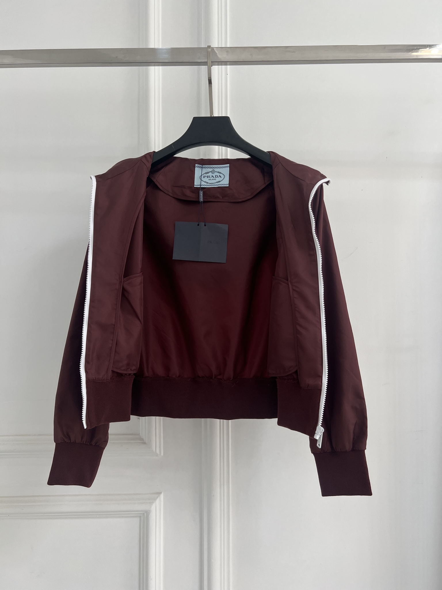 PRADA 프라다 실림 숏 후드 자켓 점퍼 의류