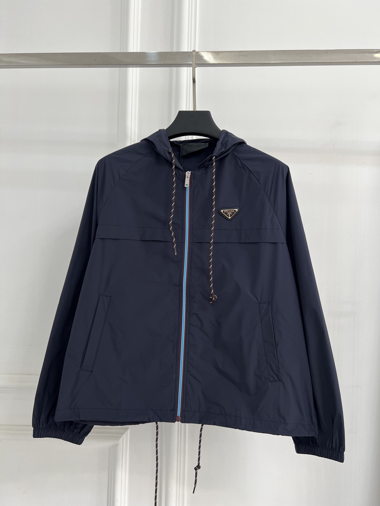 PRADA 프라다 후드 자켓 바람막이 의류