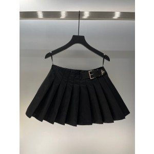 PRADA 프라다 숏 미니스커트 치마 의류