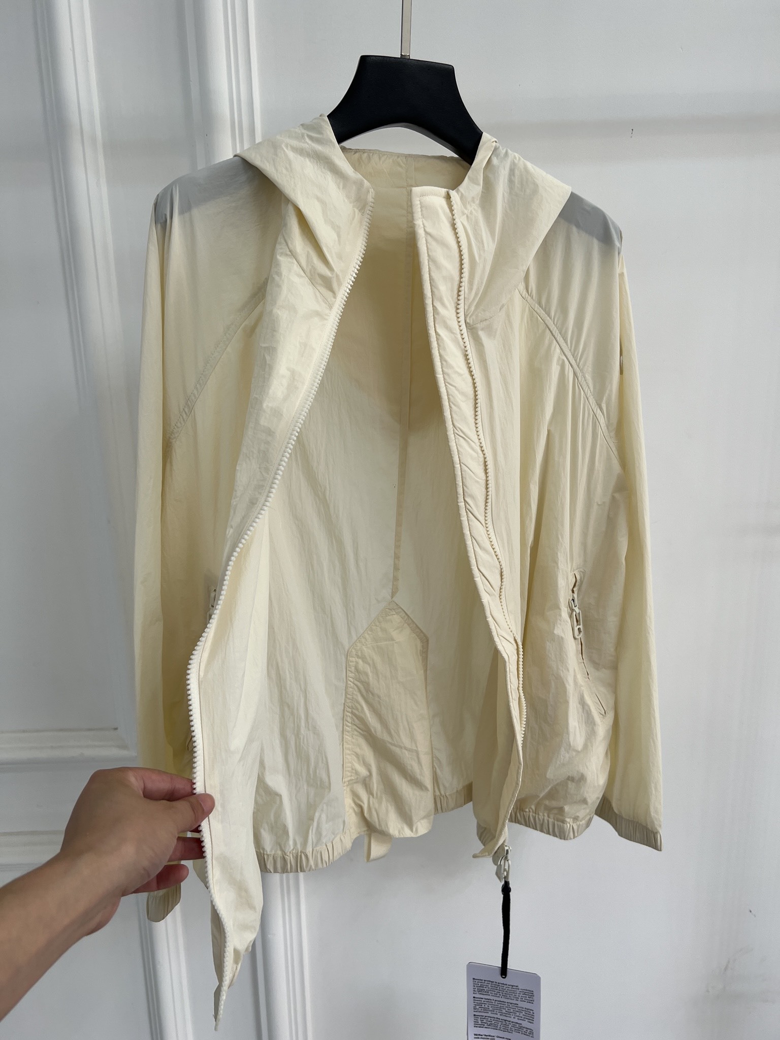 Moncler 몽클레어 몽클레르 선블럭 바람막이 자켓 의류