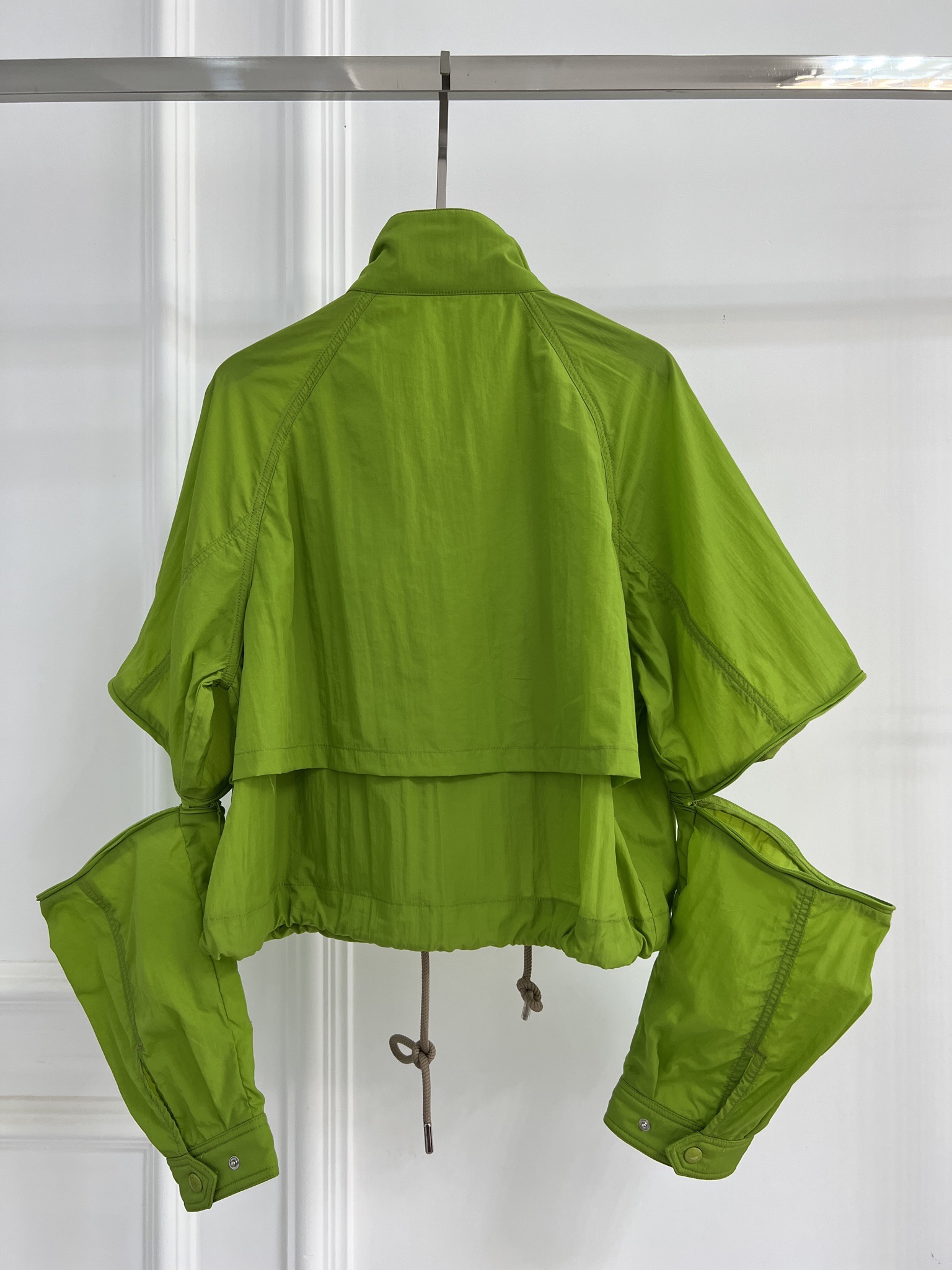 MONCLER 몽클레어 바람막이 점퍼 자켓 의류