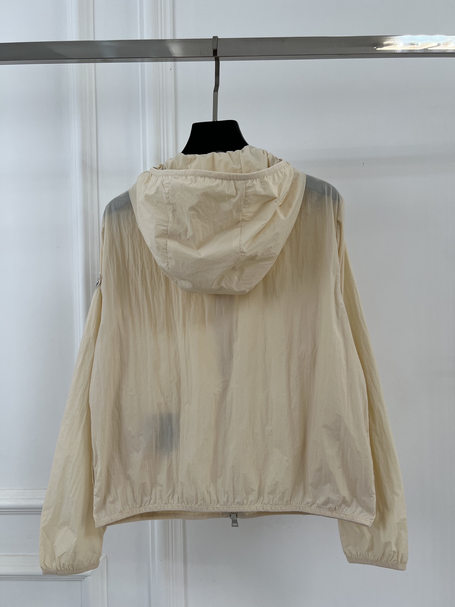 MONCLER 몽클레어 바람막이 자켓 선블럭 스킨 자켓 의류