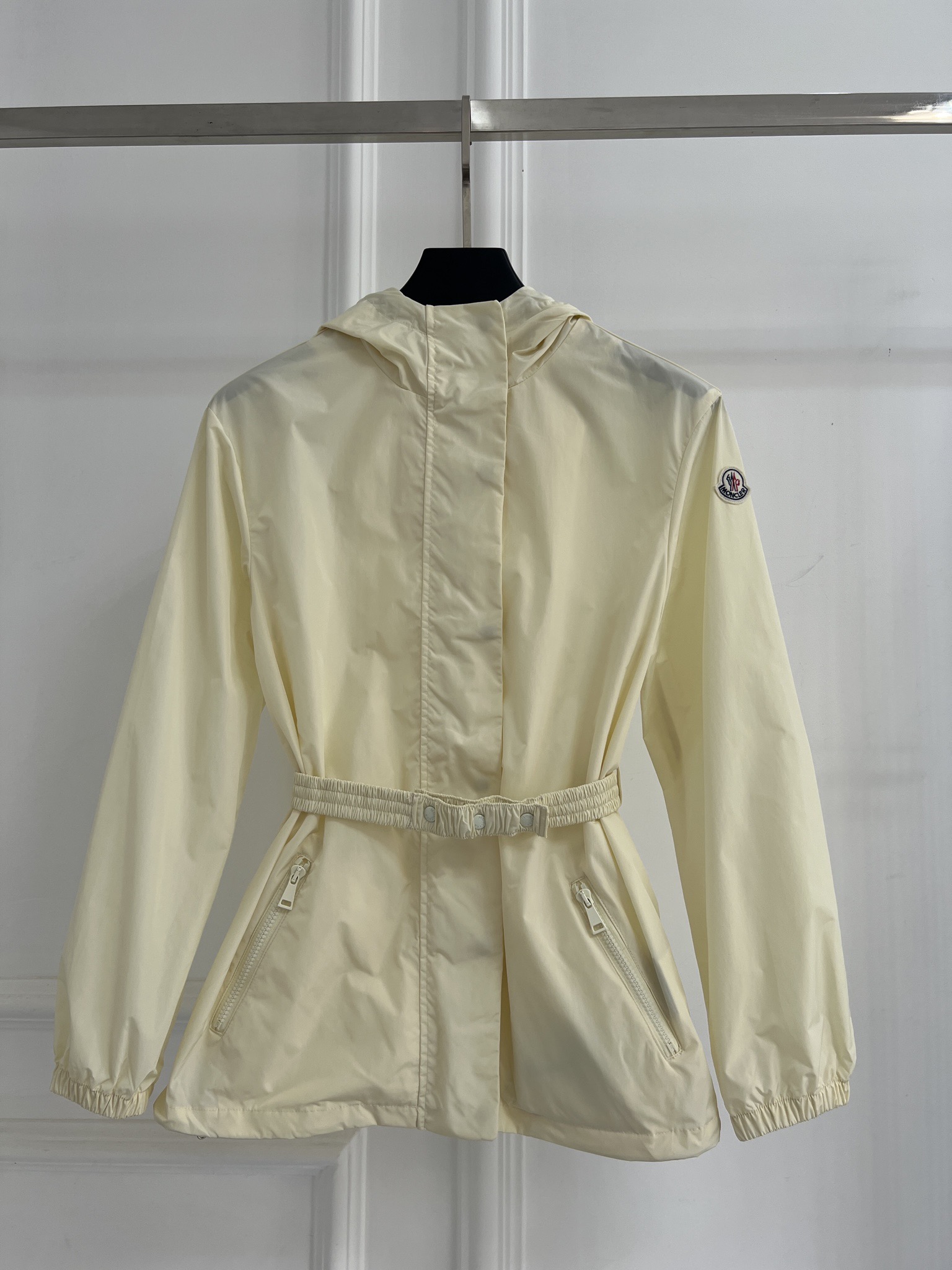 MONCLER 몽클레어 바람막이 자켓 의류