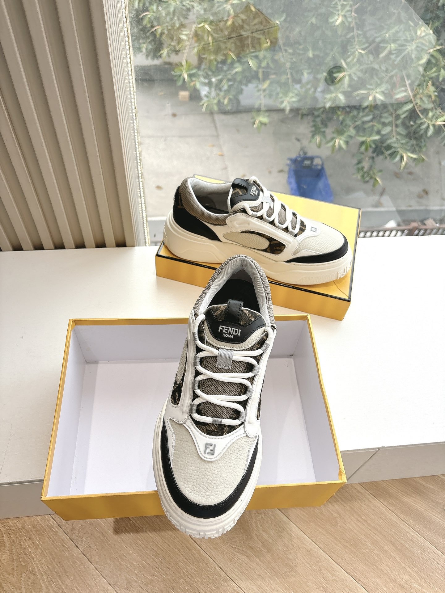 FENDI 스니커즈 운동화 신발