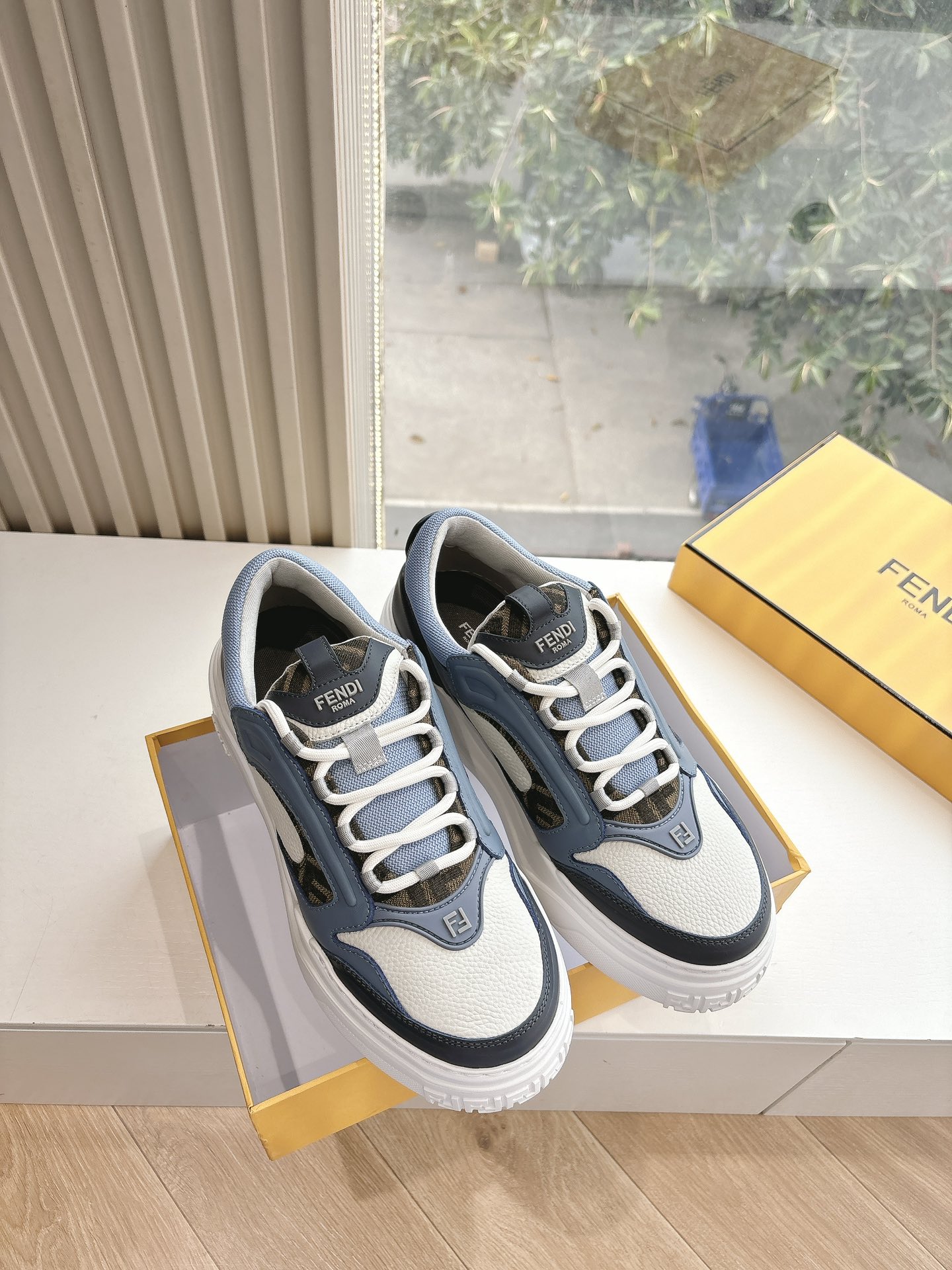 FENDI 스니커즈 운동화 신발