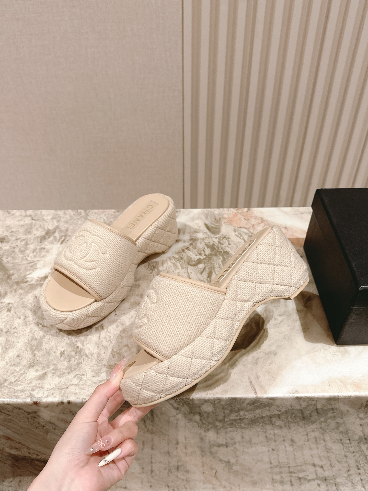 CHANEL 슬리퍼 샌들 신발