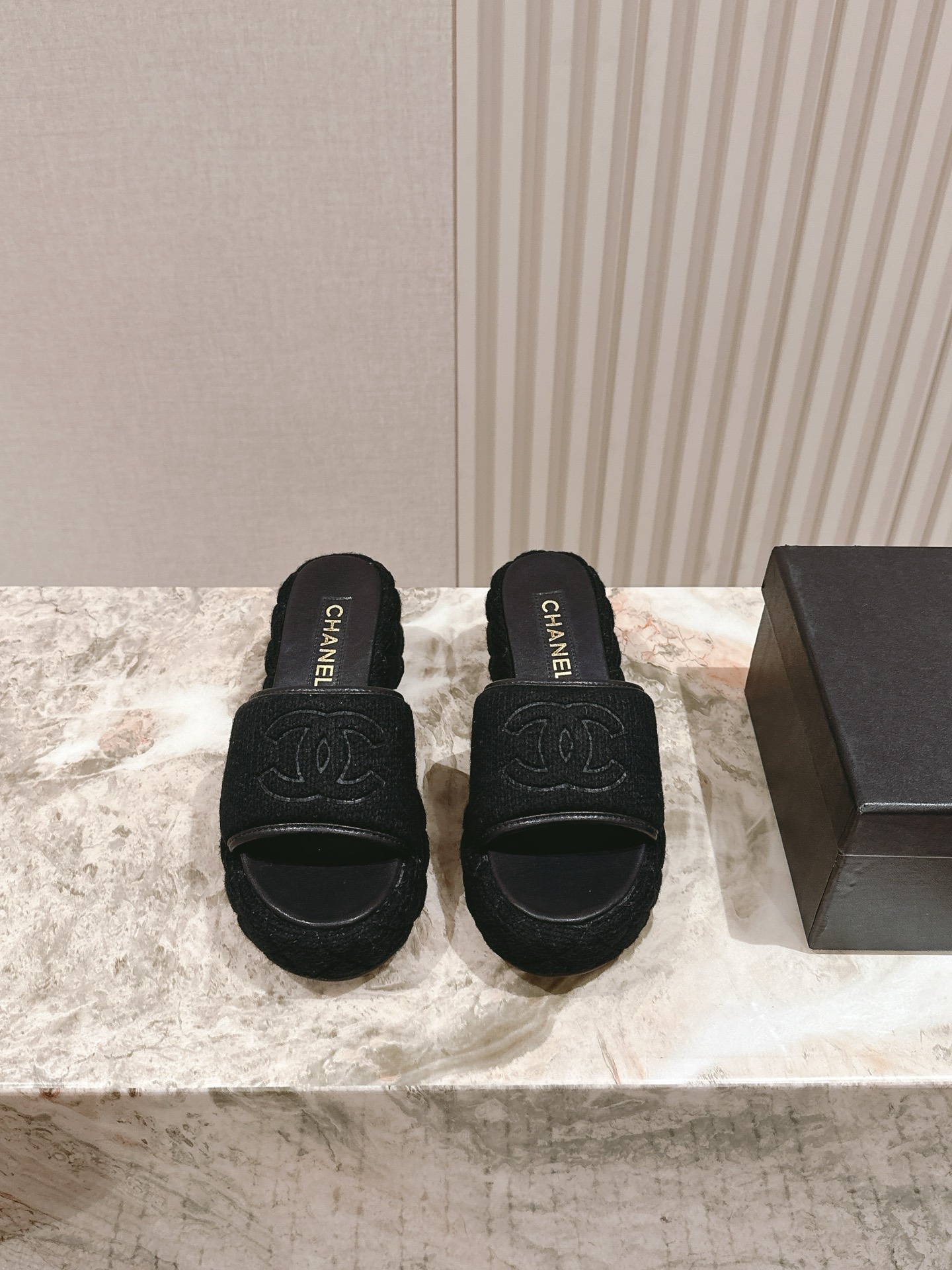 CHANEL 슬리퍼 샌들 신발