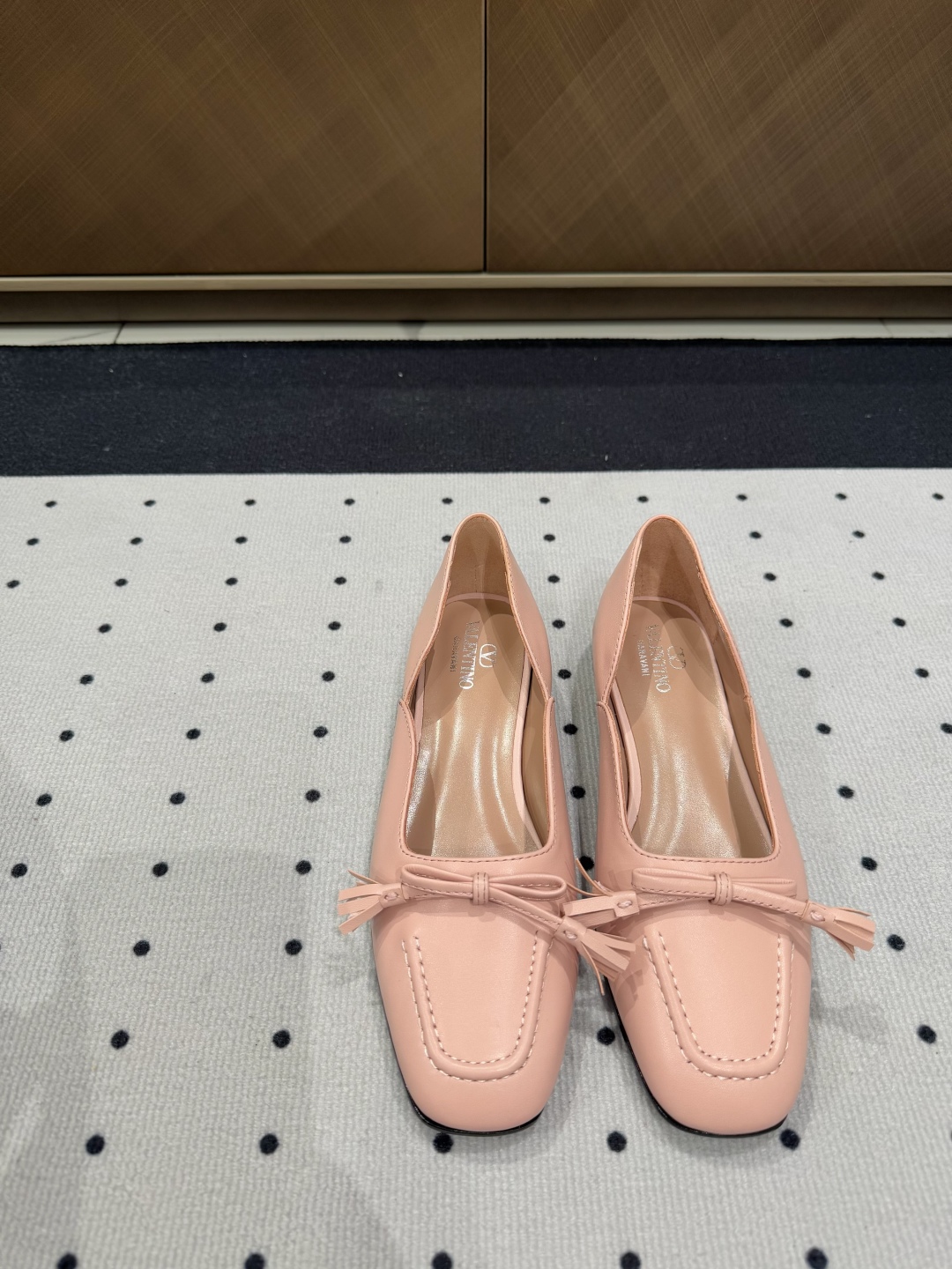 VALENTINO 발렌티노 플랫 슈즈 단화 신발