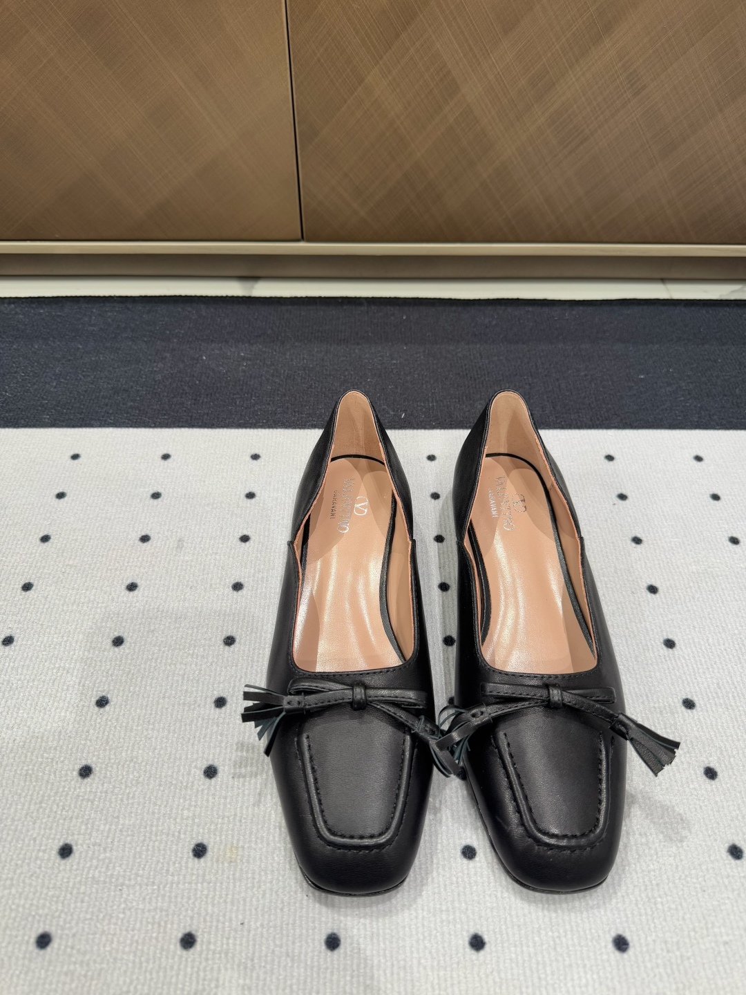 VALENTINO 발렌티노 플랫 슈즈 단화 신발