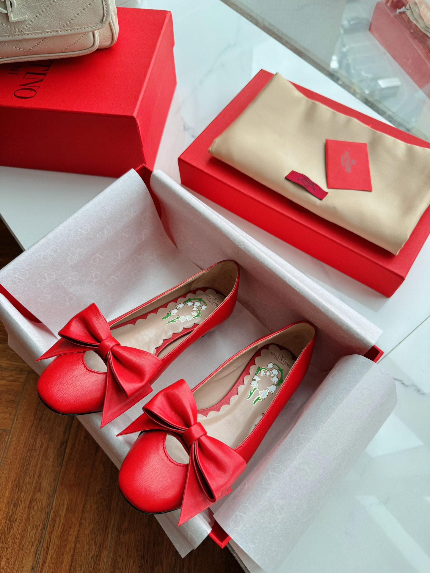 VALENTINO 발렌티노 미들 힐 구두 신발