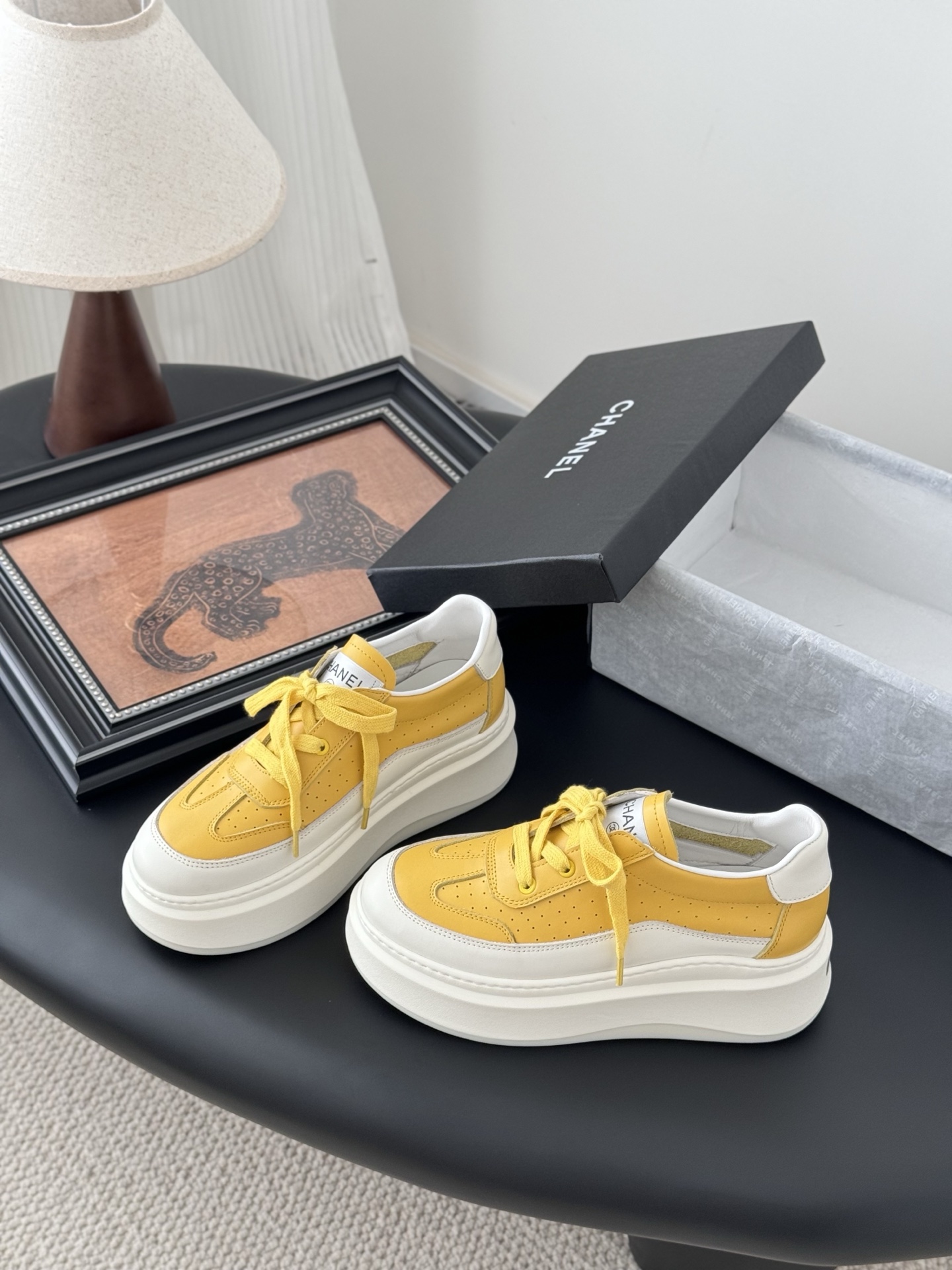CHANEL 샤넬 스니커즈 신발
