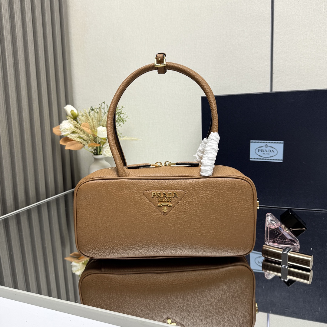 PRADA 프라다 토트백 가방