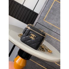 CHANEL 샤넬 25C 골드 비즈 메탈 클러치백