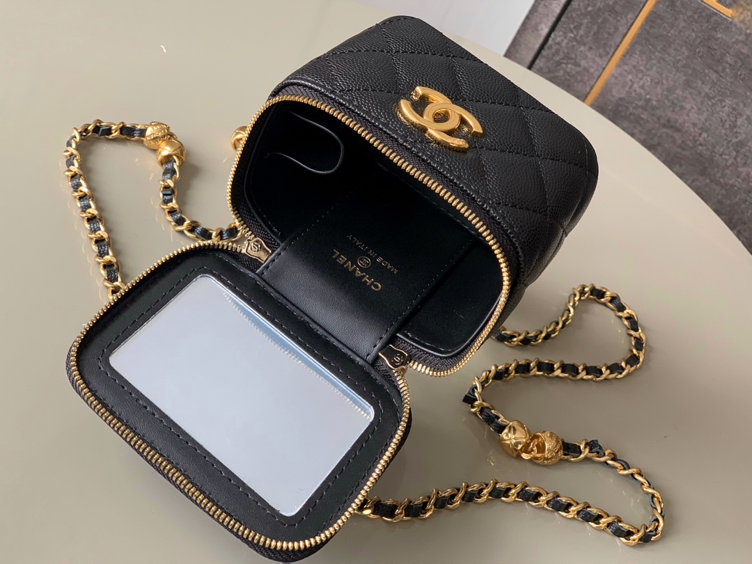 CHANEL 샤넬 25C 골드 비즈 메탈 클러치백