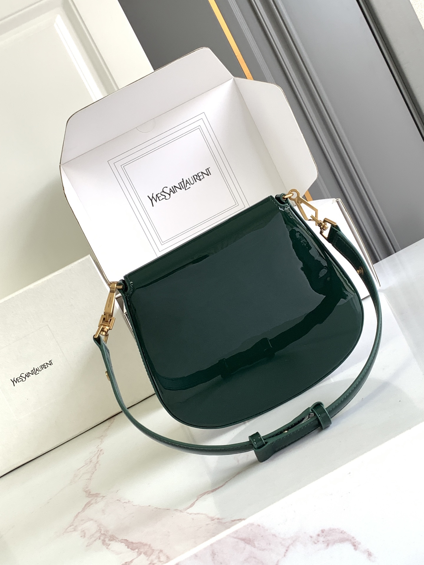 YSL 생로랑 핸드백 토트백 가방