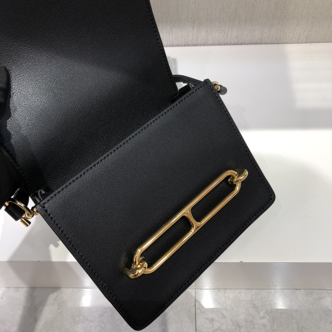 HERMES 에르메스 크로스백 가방 골드 버클