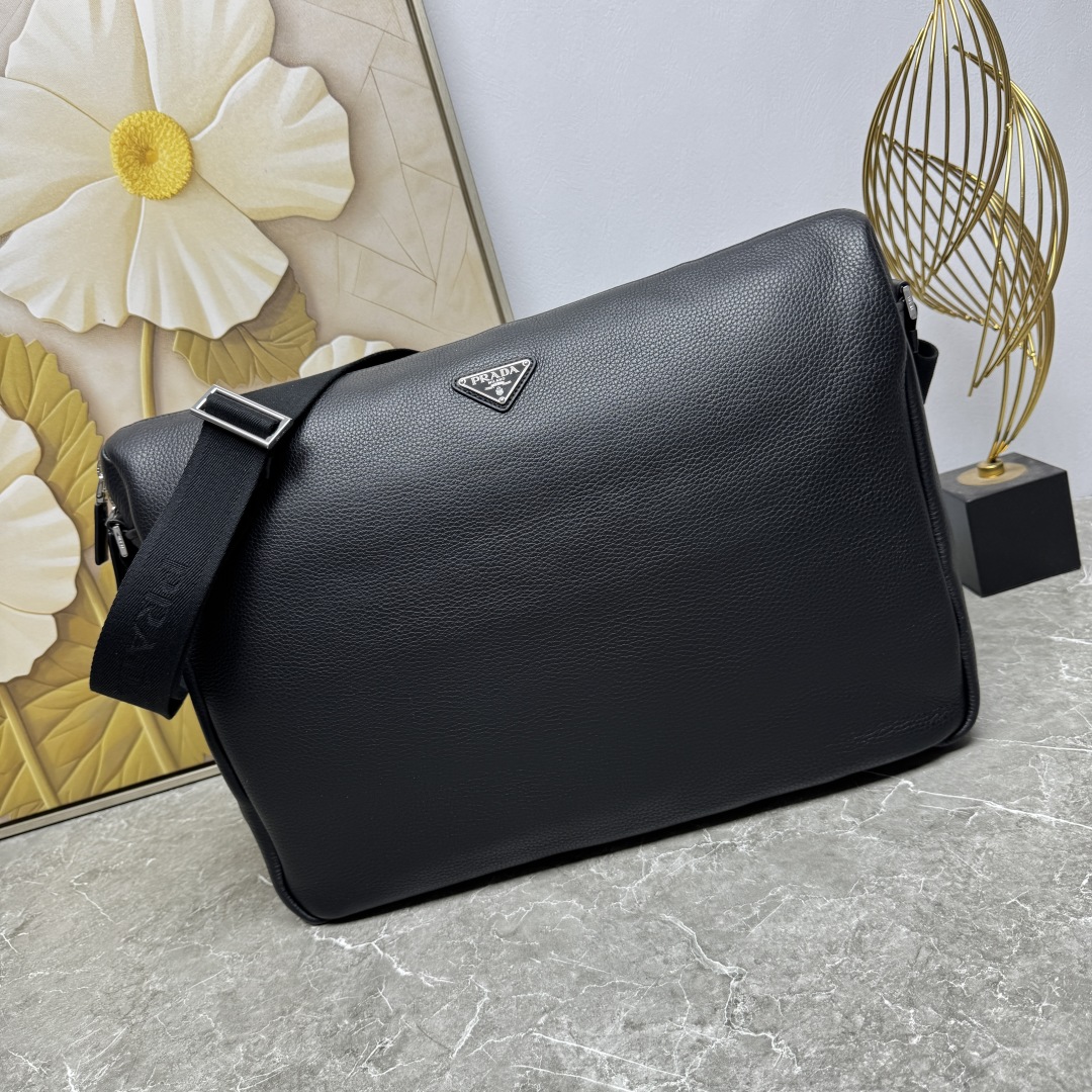 PRADA 프라다 메신저백 크로스백 가방 라지