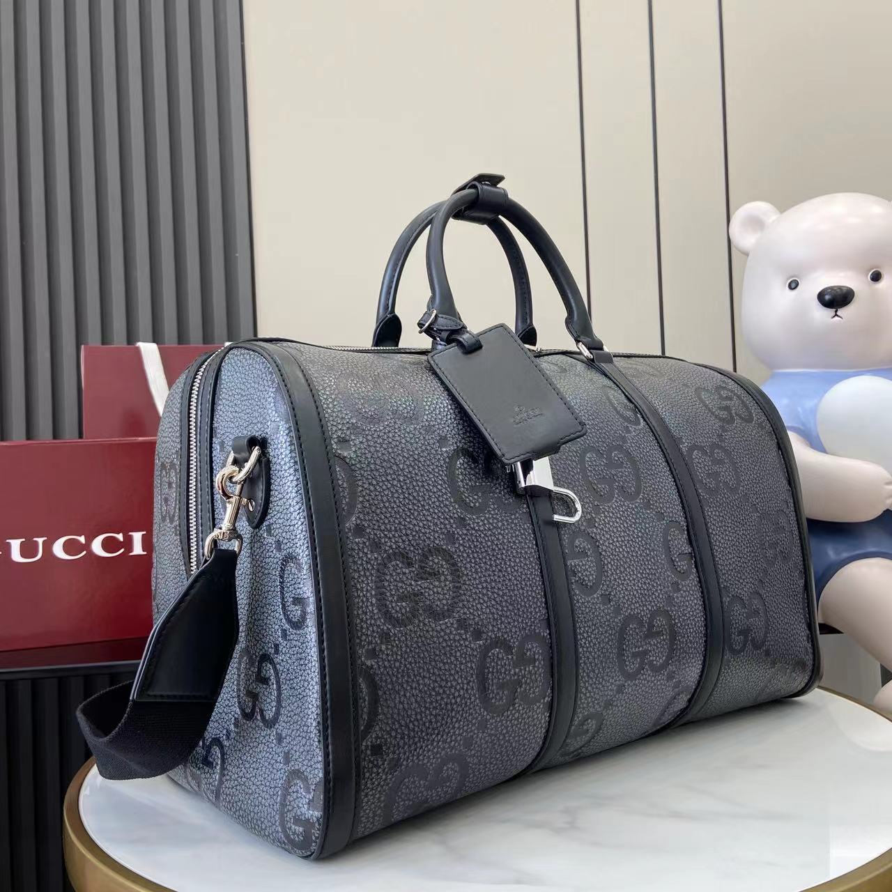 GUCCI 구찌 슈퍼 GG 여행가방 가방