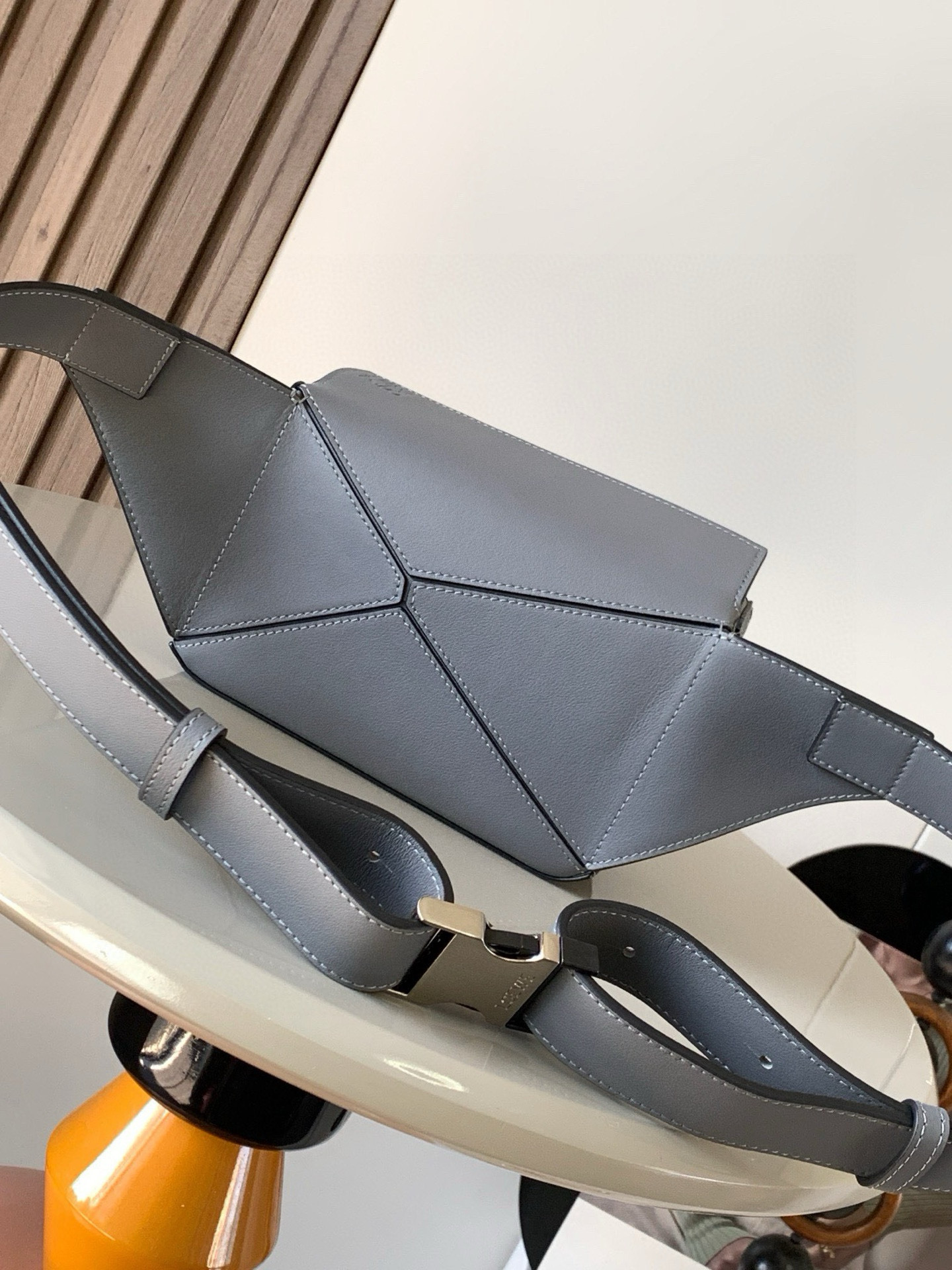 Loewe 로에베 Puzzle 퍼즐백 힙색 가방