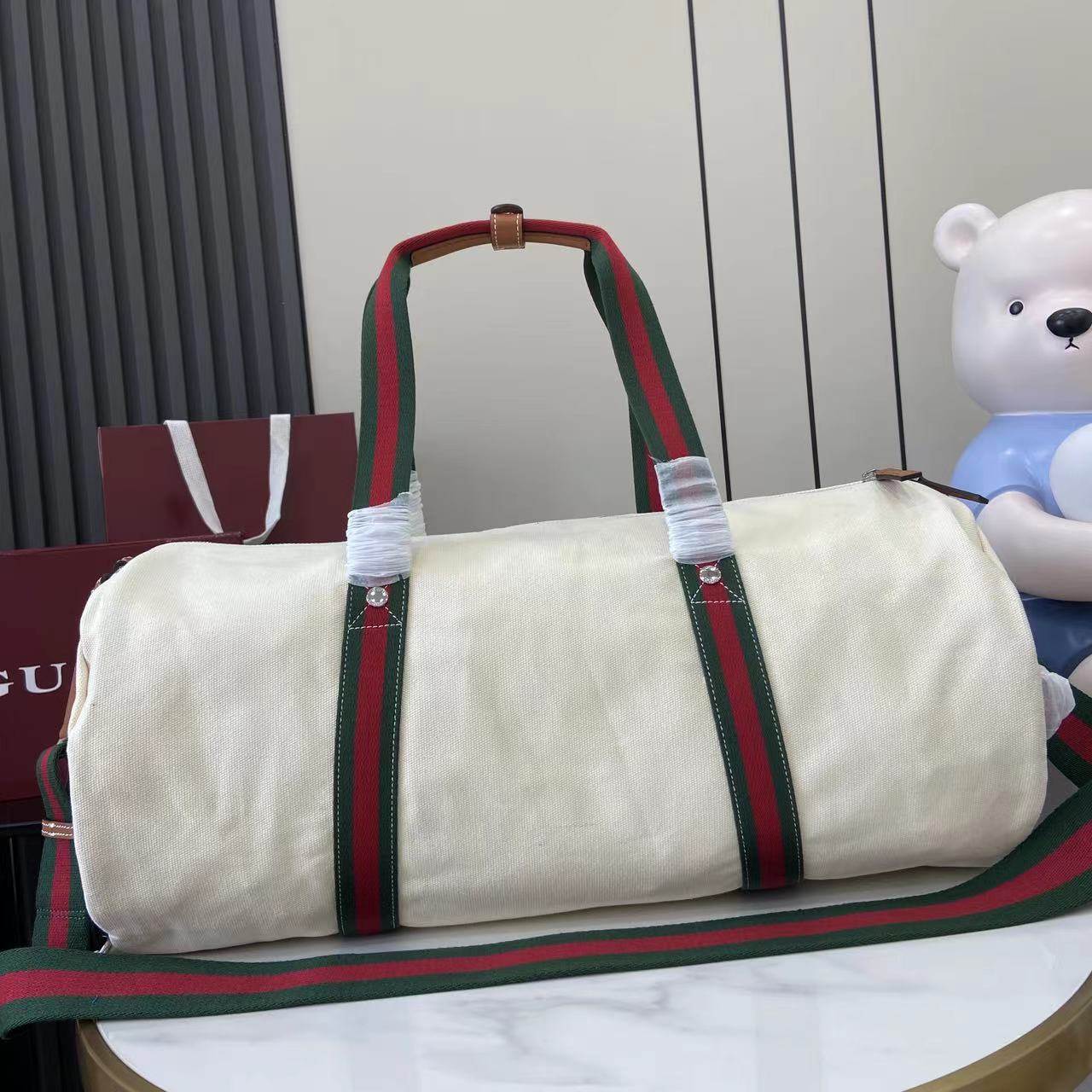 GUCCI 구찌 여행가방 트래블백 가방 라지