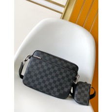 LV 루이비통 메신저백 크로스백 가방