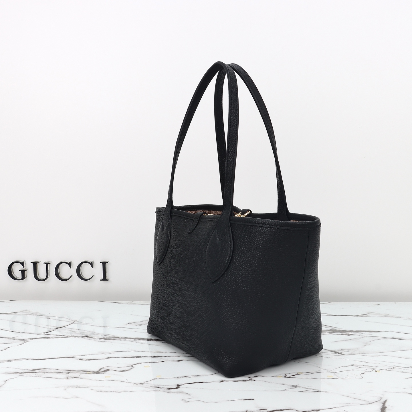 GUCCI 구찌 레더 숄더백 가방