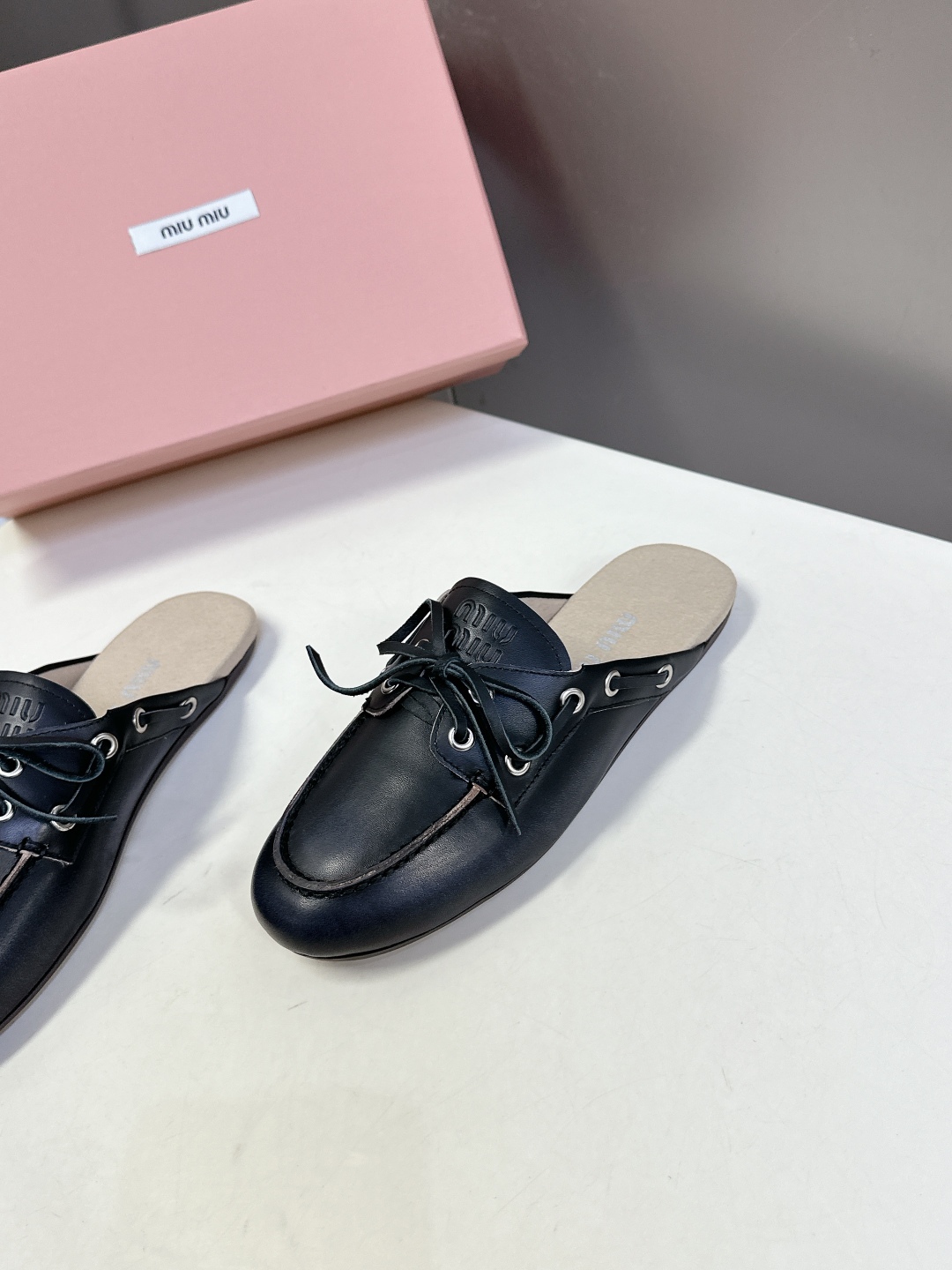 PRADA 프라다 여성 트레이너 스니커즈 슈즈 신발