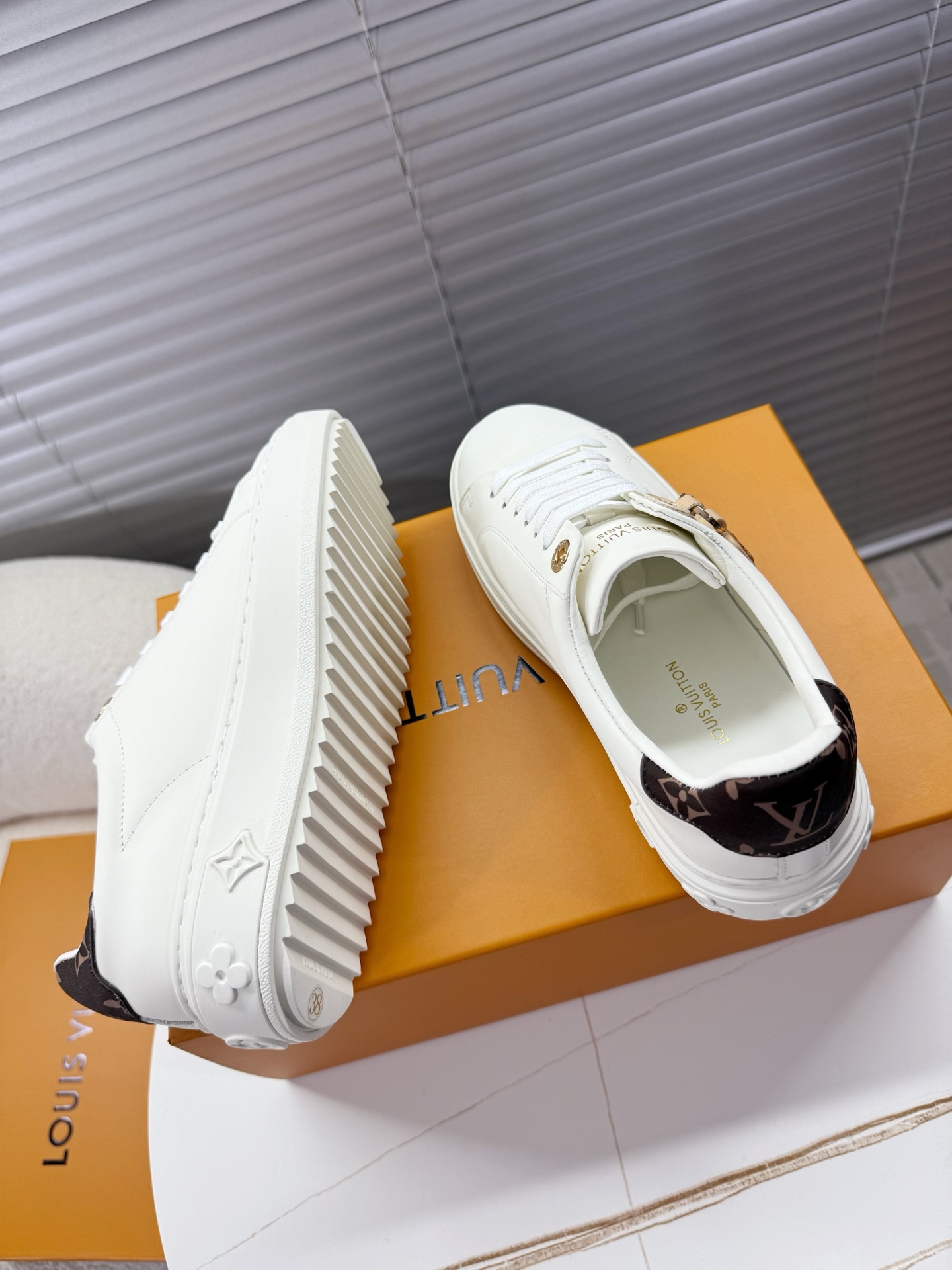 LV 루이비통 여성 스니커즈 신발