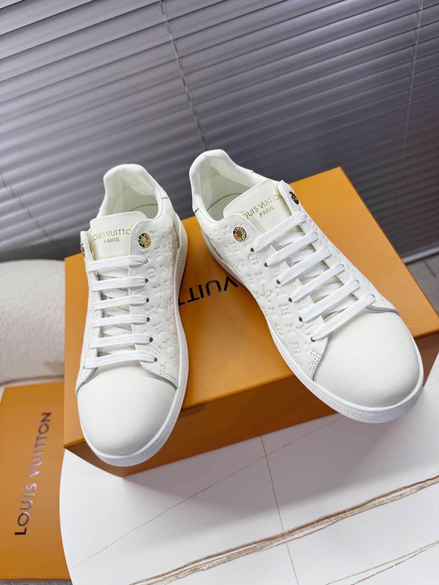 LV 루이비통 여성 스니커즈 신발