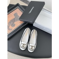 Chanel 샤넬 25K 신상 까멜리아 플랫 슈즈 단화 신발