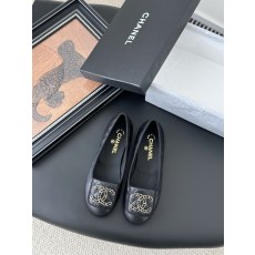 Chanel 샤넬 25K 신상 까멜리아 플랫 슈즈 단화 신발