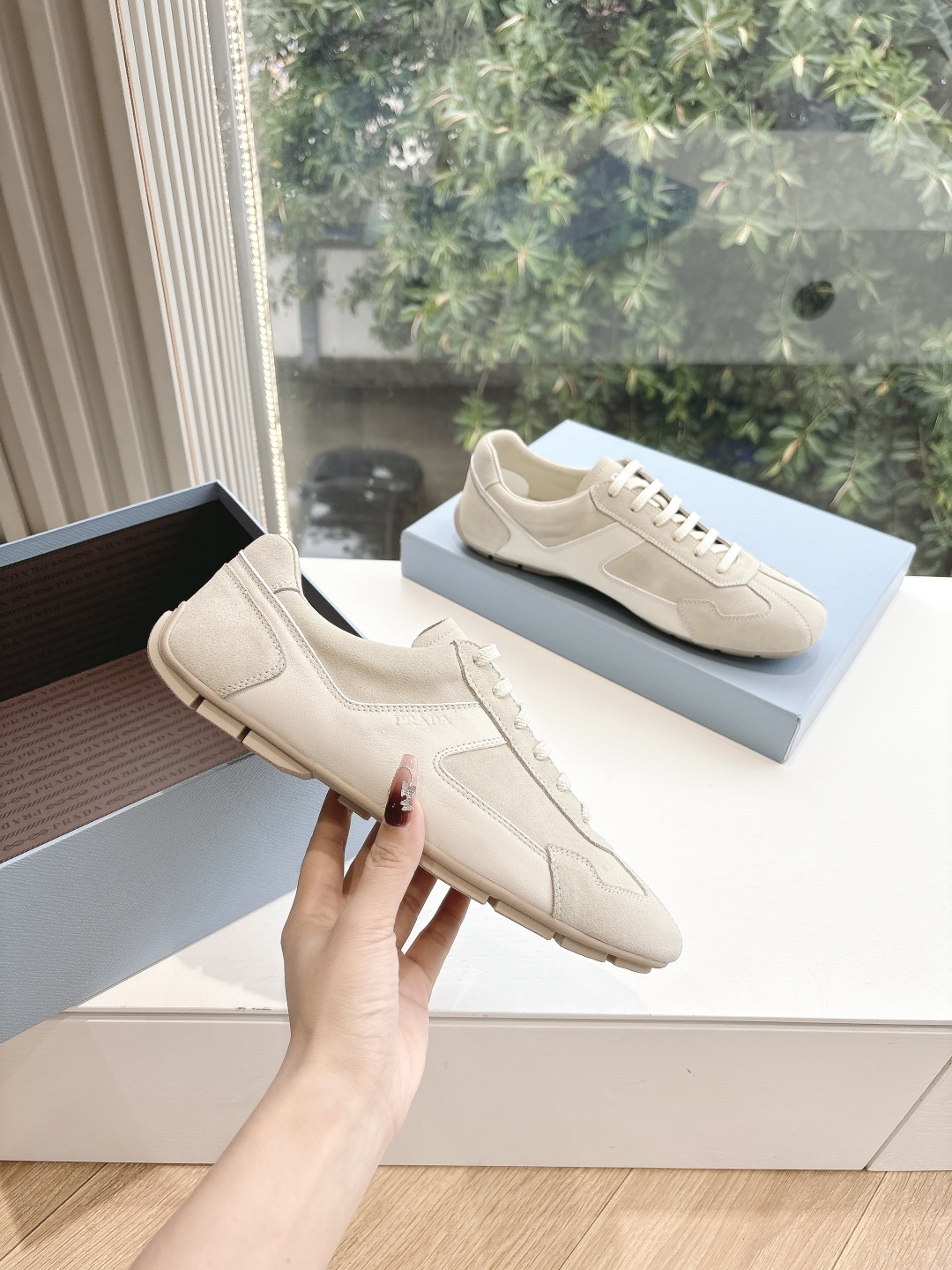 PRADA 프라다 여성 트레이너 스니커즈 슈즈 신발