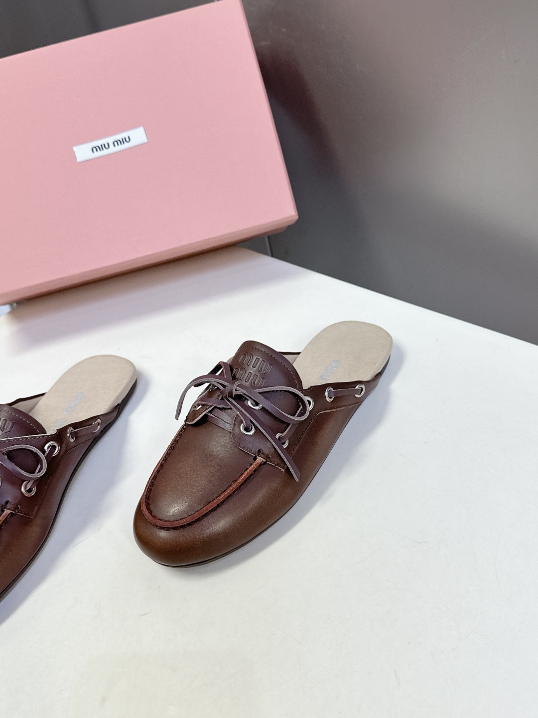 PRADA 프라다 여성 트레이너 스니커즈 슈즈 신발