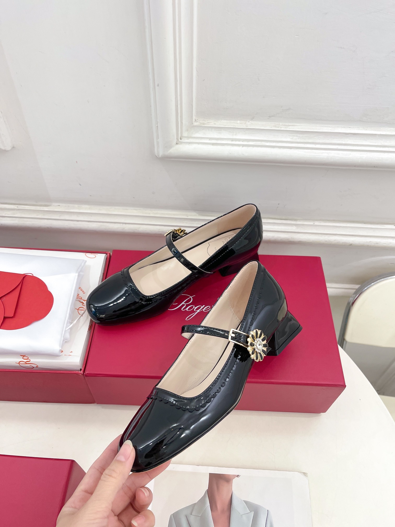 Roger Vivier RV 로저 비비에 펌프스 구두 신발