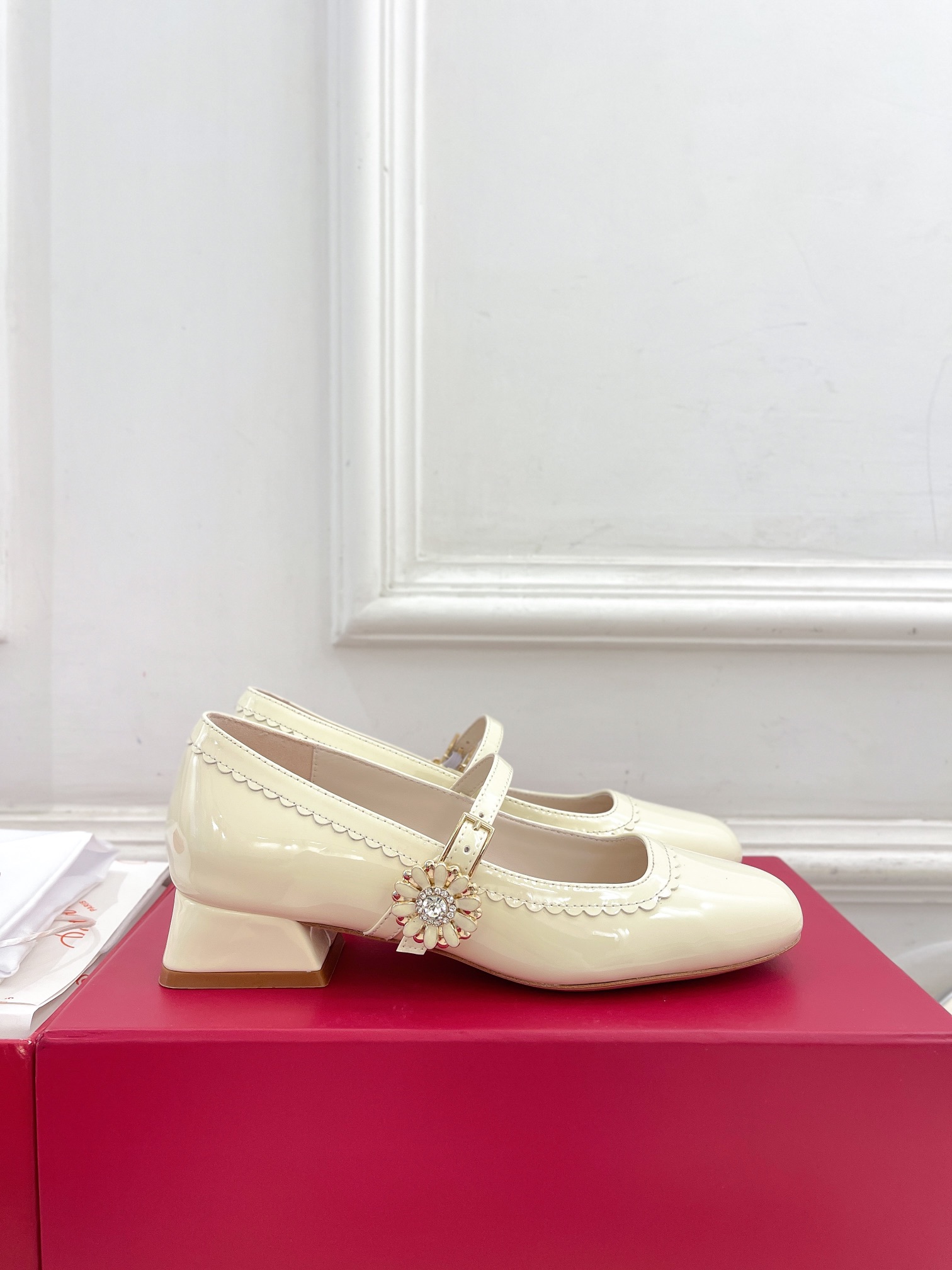 Roger Vivier RV 로저 비비에 펌프스 구두 신발