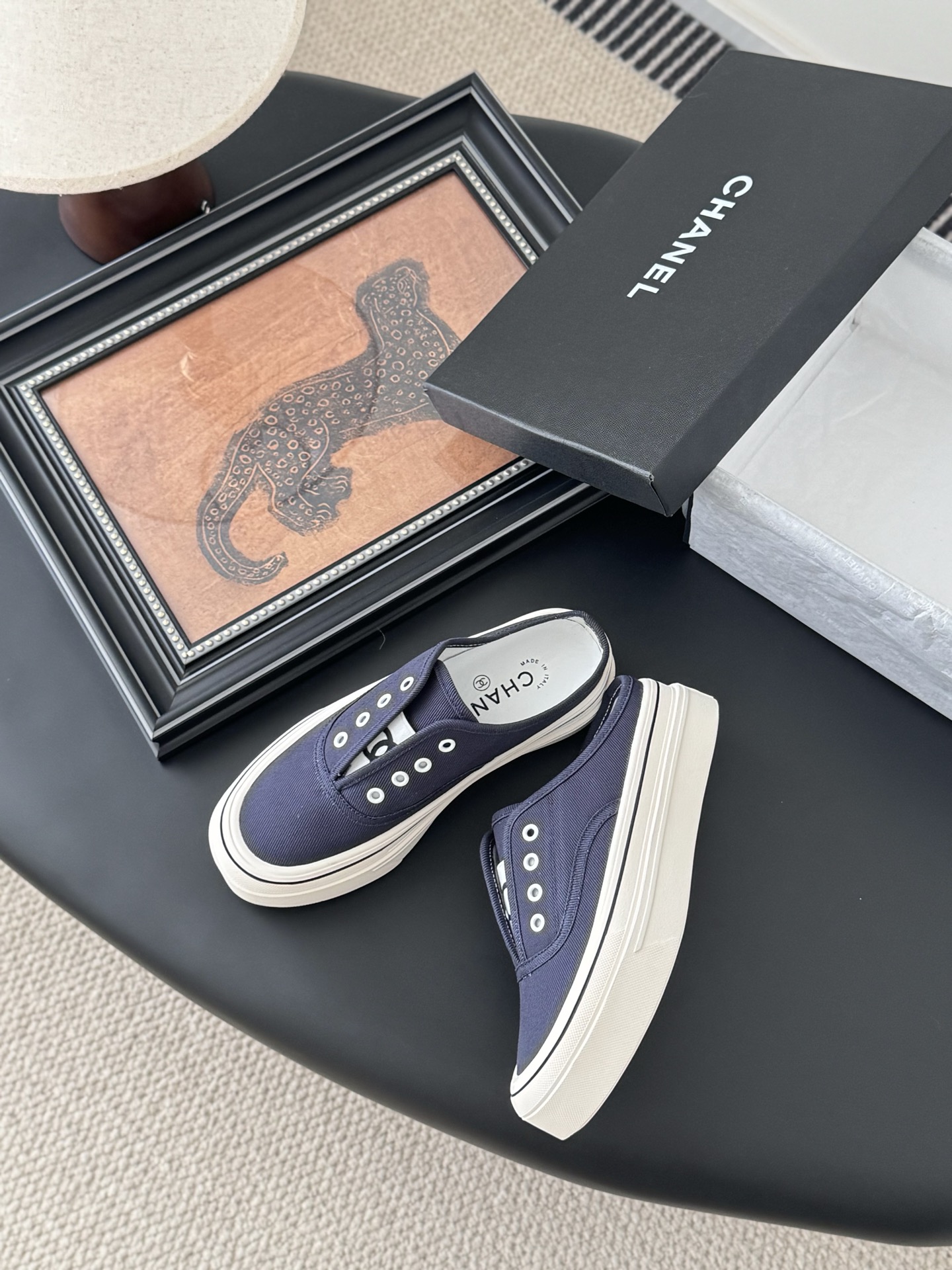 Chanel 샤넬 스니커즈 뮬 신발