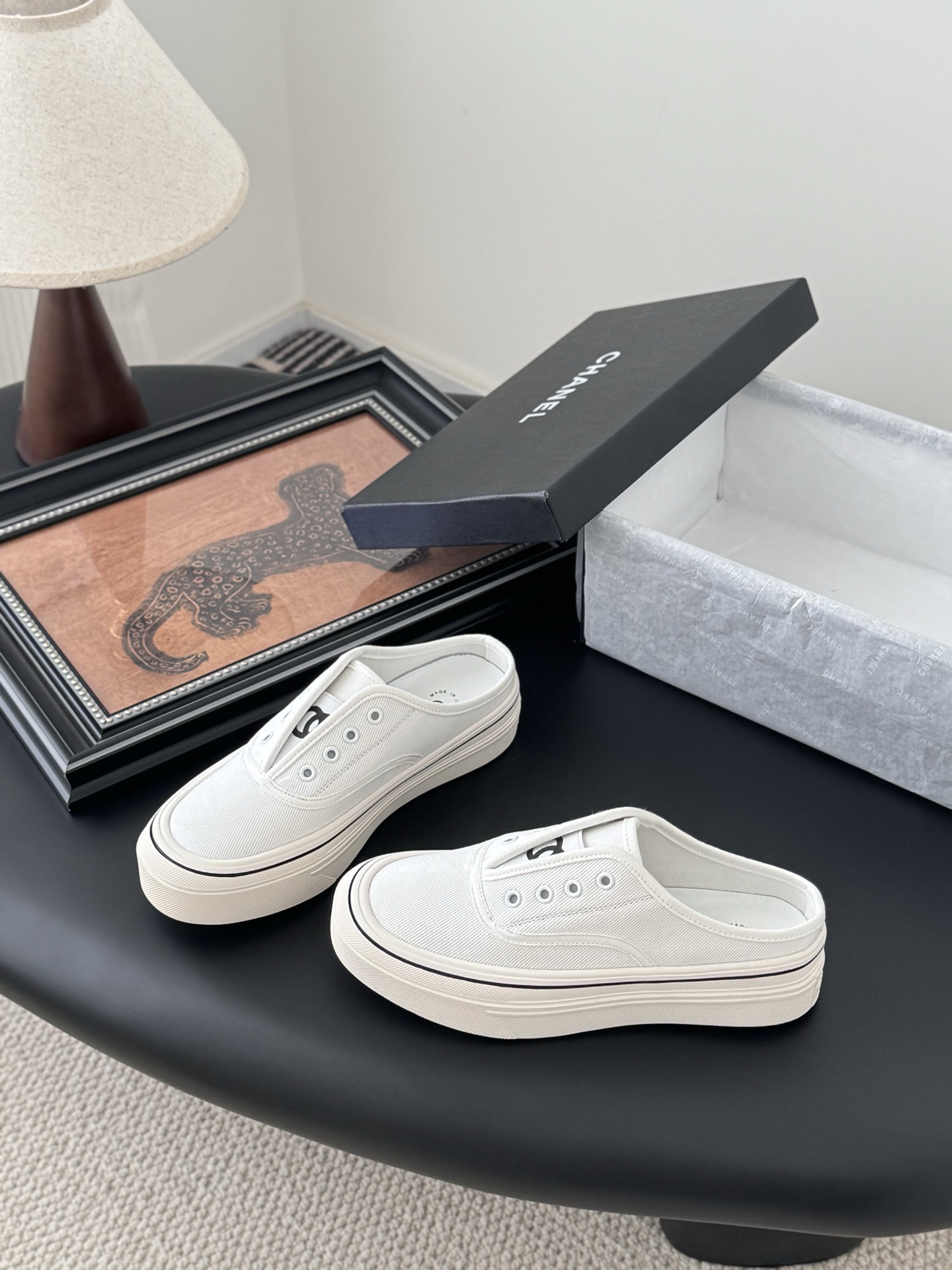 Chanel 샤넬 스니커즈 뮬 신발