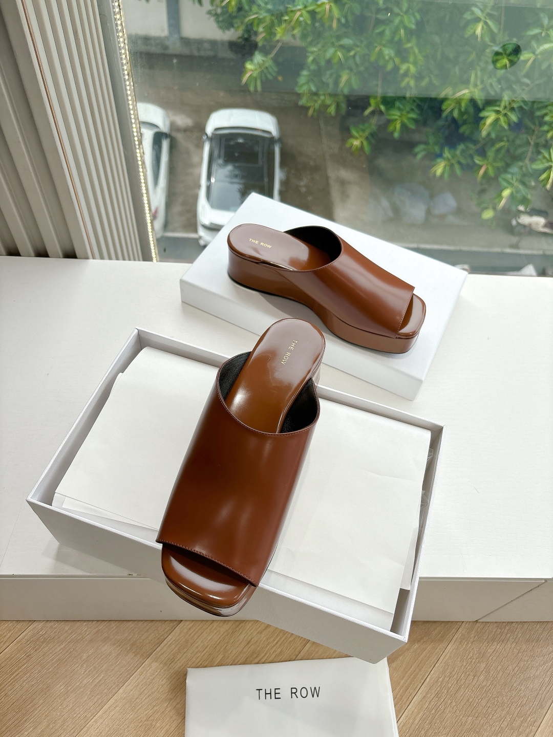 The Row 더 로우 미니멀 슬링백 통굽 샌들 슬리퍼 신발